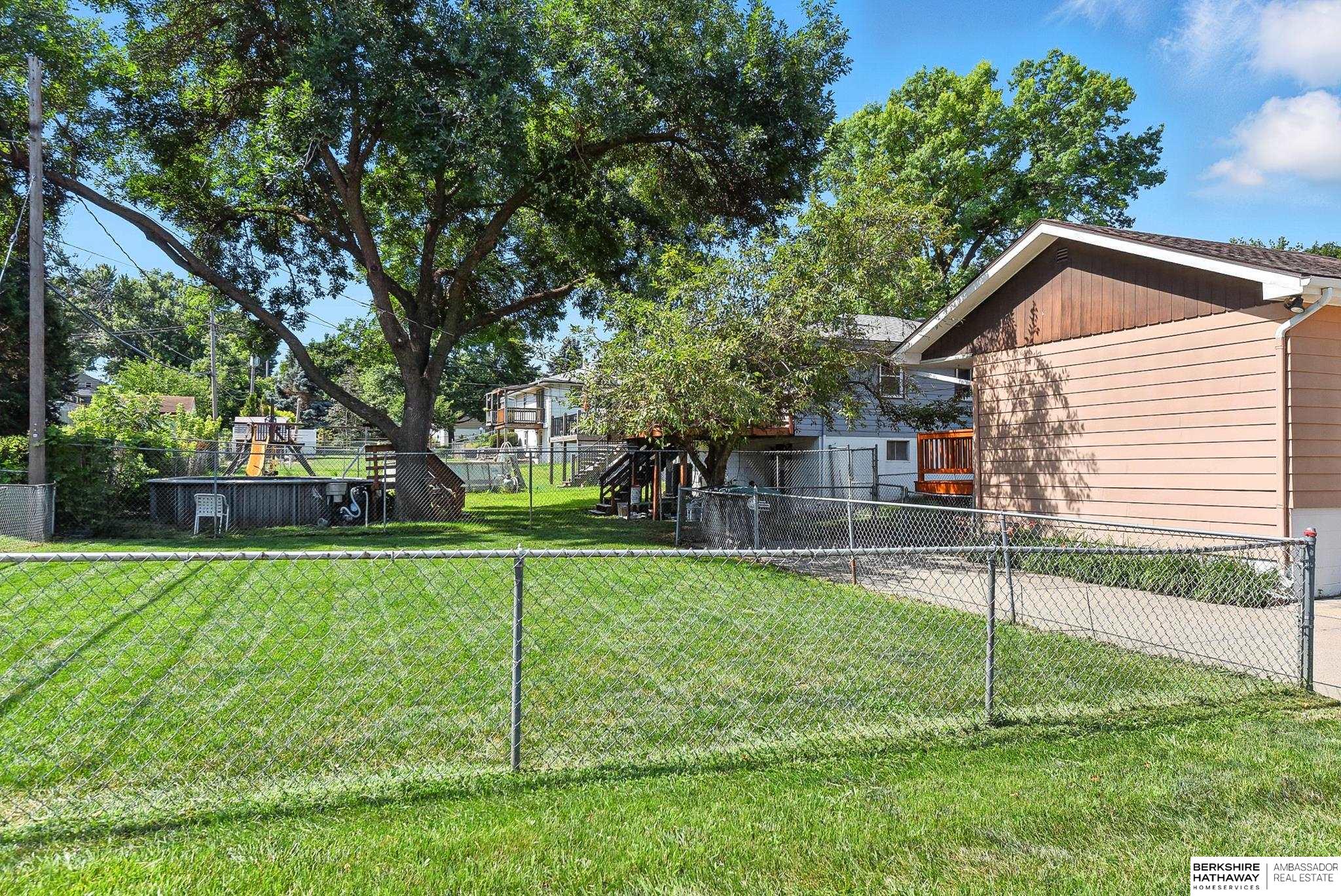 Omaha, Nebraska 68104, United States, 2 Bedrooms Bedrooms, ,1 BathroomBathrooms,Residential,Pending,168879