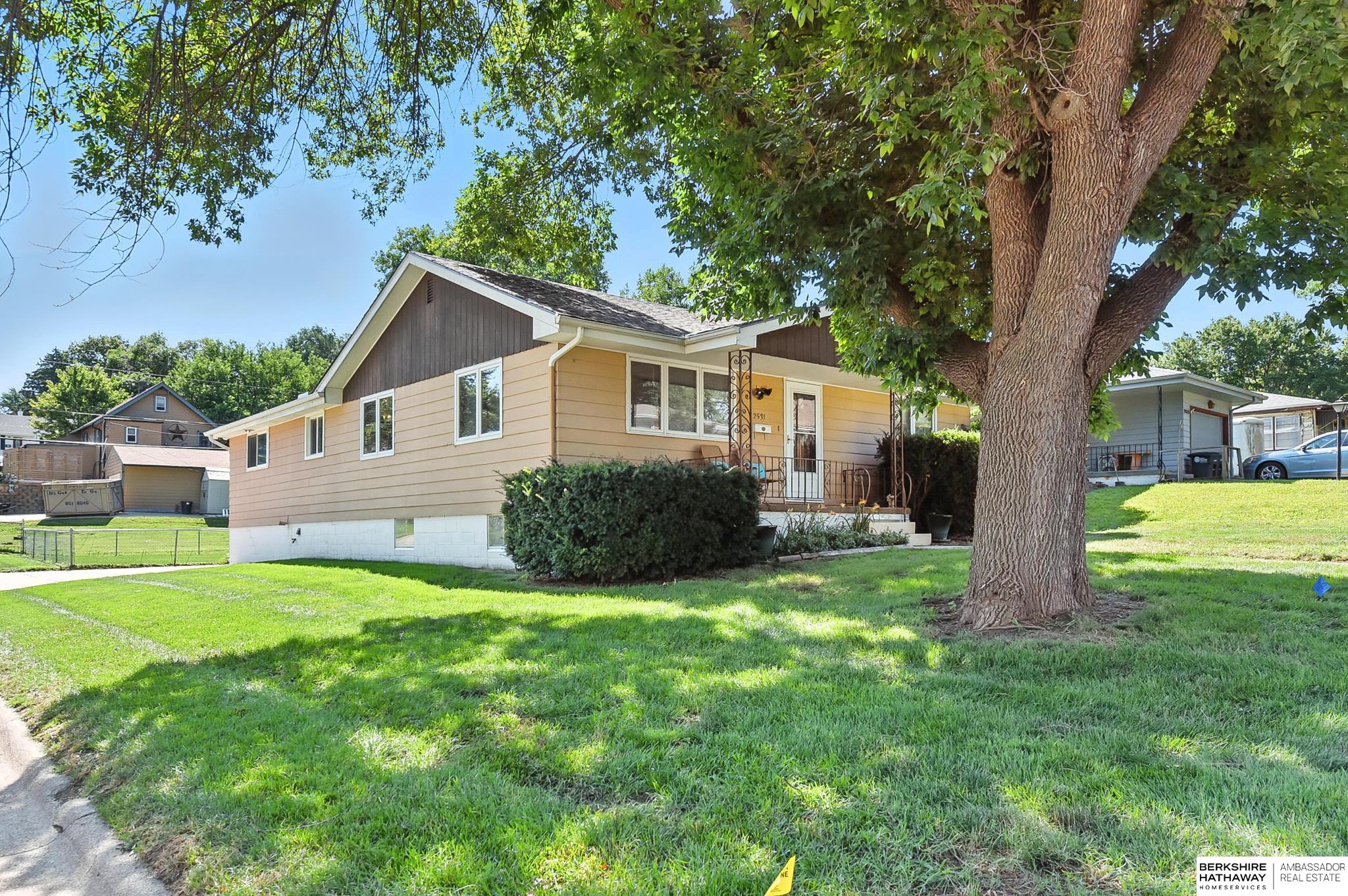 Omaha, Nebraska 68104, United States, 2 Bedrooms Bedrooms, ,1 BathroomBathrooms,Residential,Pending,168879