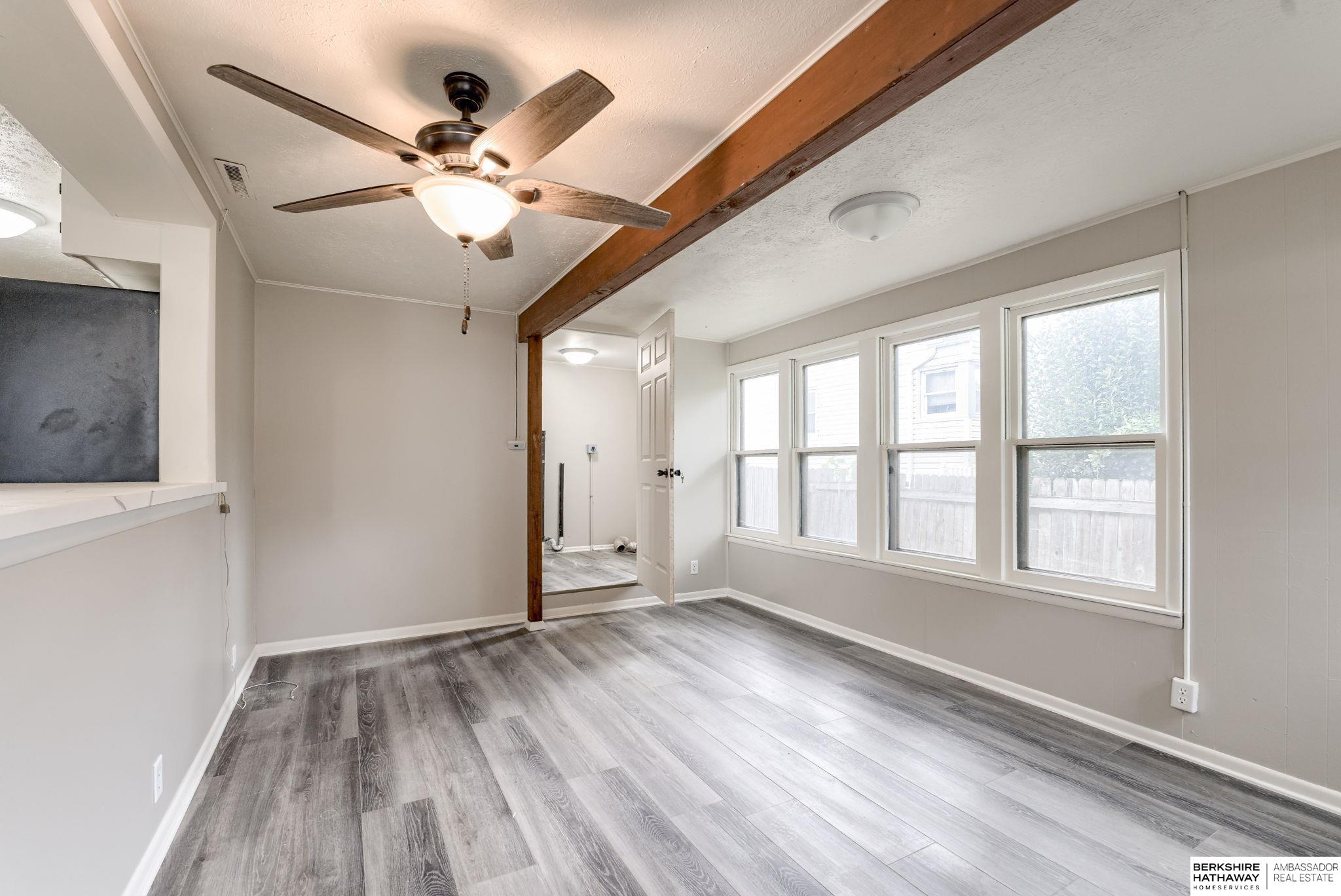 Bellevue, Nebraska 68005, United States, 4 Bedrooms Bedrooms, ,1 BathroomBathrooms,Residential,Active,213277