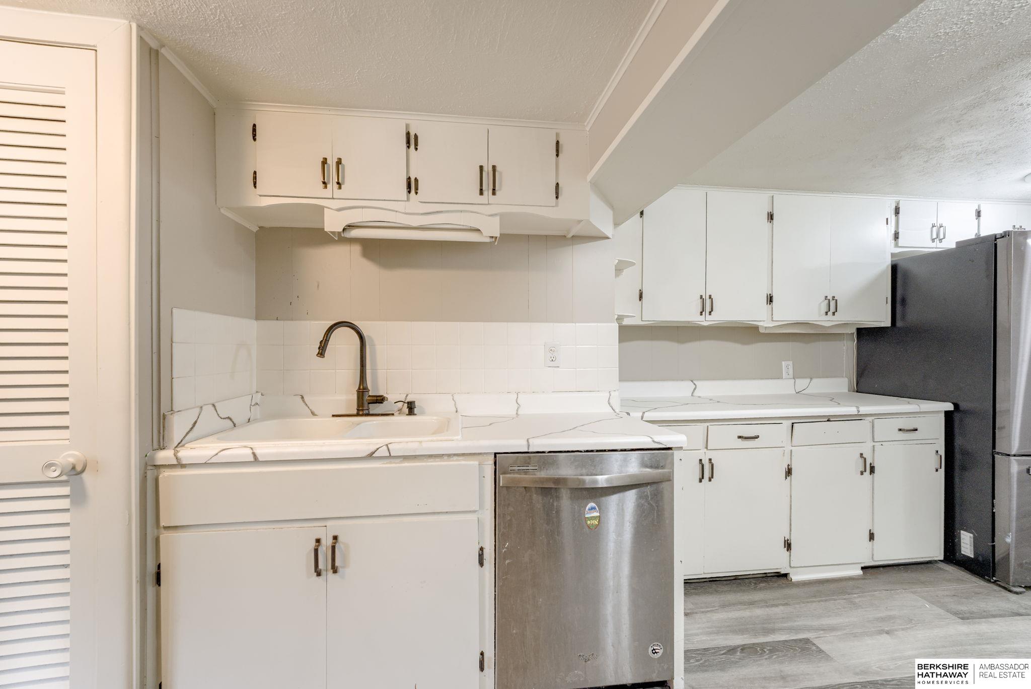 Bellevue, Nebraska 68005, United States, 4 Bedrooms Bedrooms, ,1 BathroomBathrooms,Residential,Active,213277