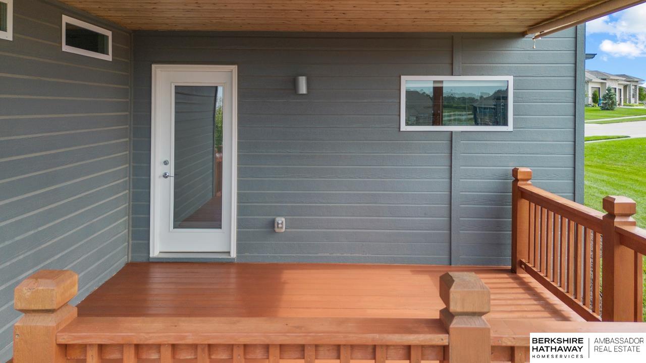 Papillion, Nebraska 68046, United States, 4 Bedrooms Bedrooms, ,2 BathroomsBathrooms,Residential,Active,207977