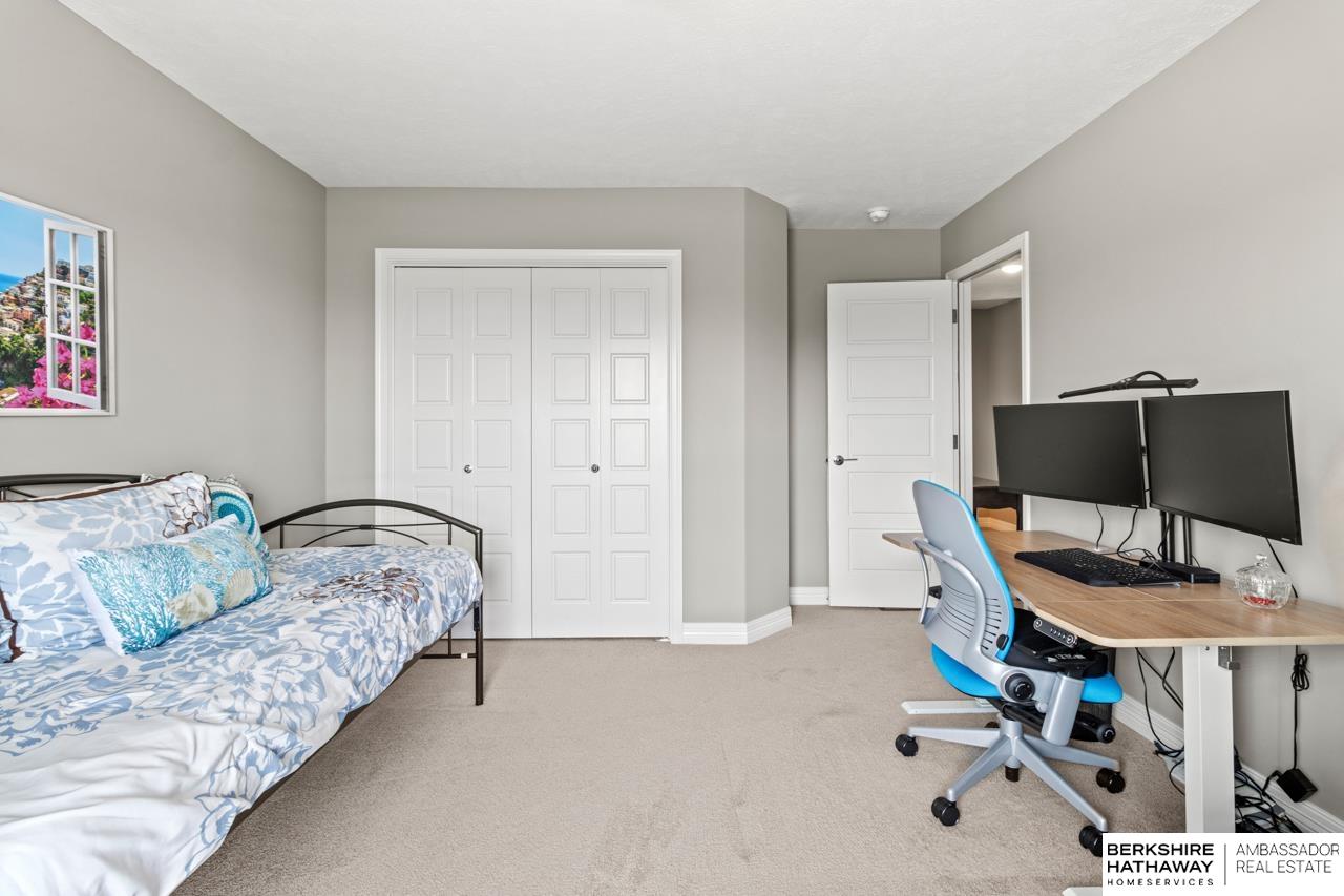 Papillion, Nebraska 68046, United States, 4 Bedrooms Bedrooms, ,2 BathroomsBathrooms,Residential,Active,207977