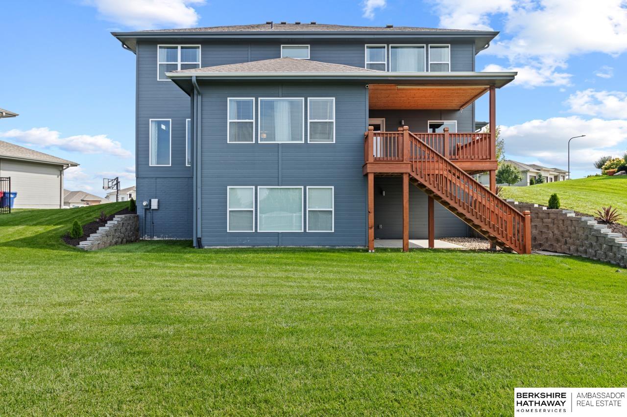 Papillion, Nebraska 68046, United States, 4 Bedrooms Bedrooms, ,2 BathroomsBathrooms,Residential,Active,207977