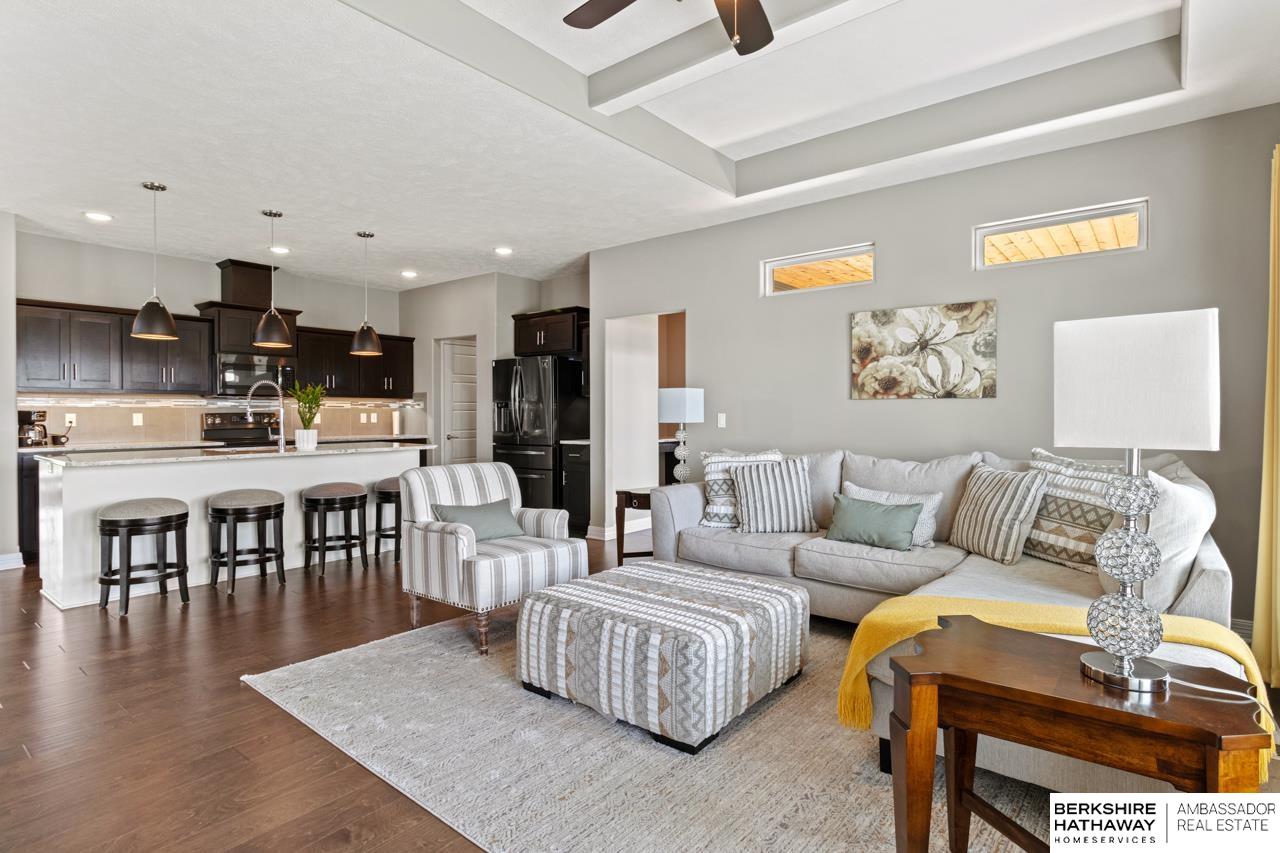 Papillion, Nebraska 68046, United States, 4 Bedrooms Bedrooms, ,2 BathroomsBathrooms,Residential,Active,207977