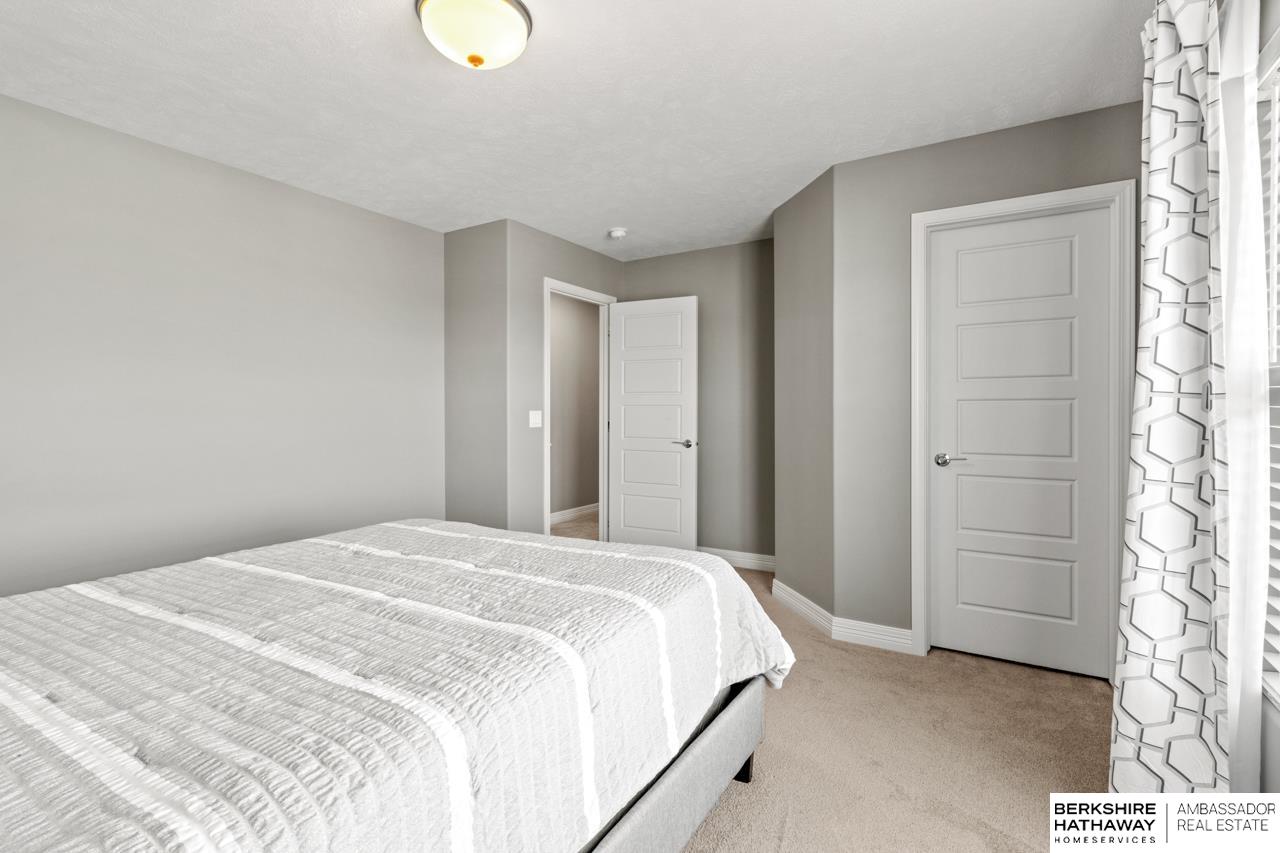 Papillion, Nebraska 68046, United States, 4 Bedrooms Bedrooms, ,2 BathroomsBathrooms,Residential,Active,207977