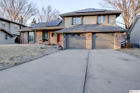 Photo of 13604 Gold Street, Omaha, NE 68144 (MLS # 22603445)