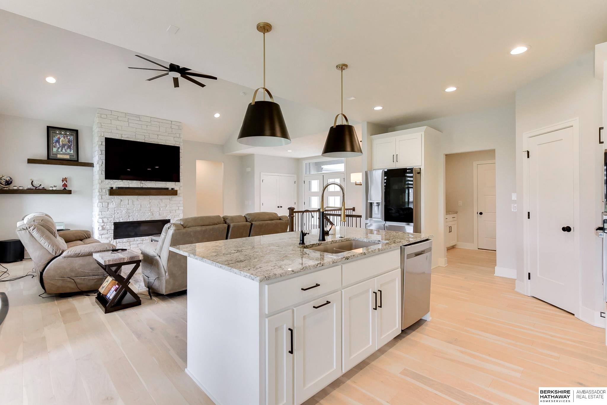 Elkhorn, Nebraska 68022, United States, 3 Bedrooms Bedrooms, ,3 BathroomsBathrooms,Residential,Active,191514