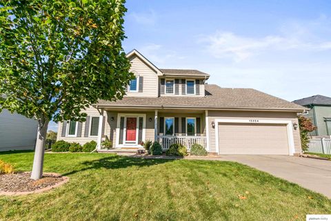 Photo of 15324 Curtis Avenue, Omaha, NE 68116 (MLS # 22531620)