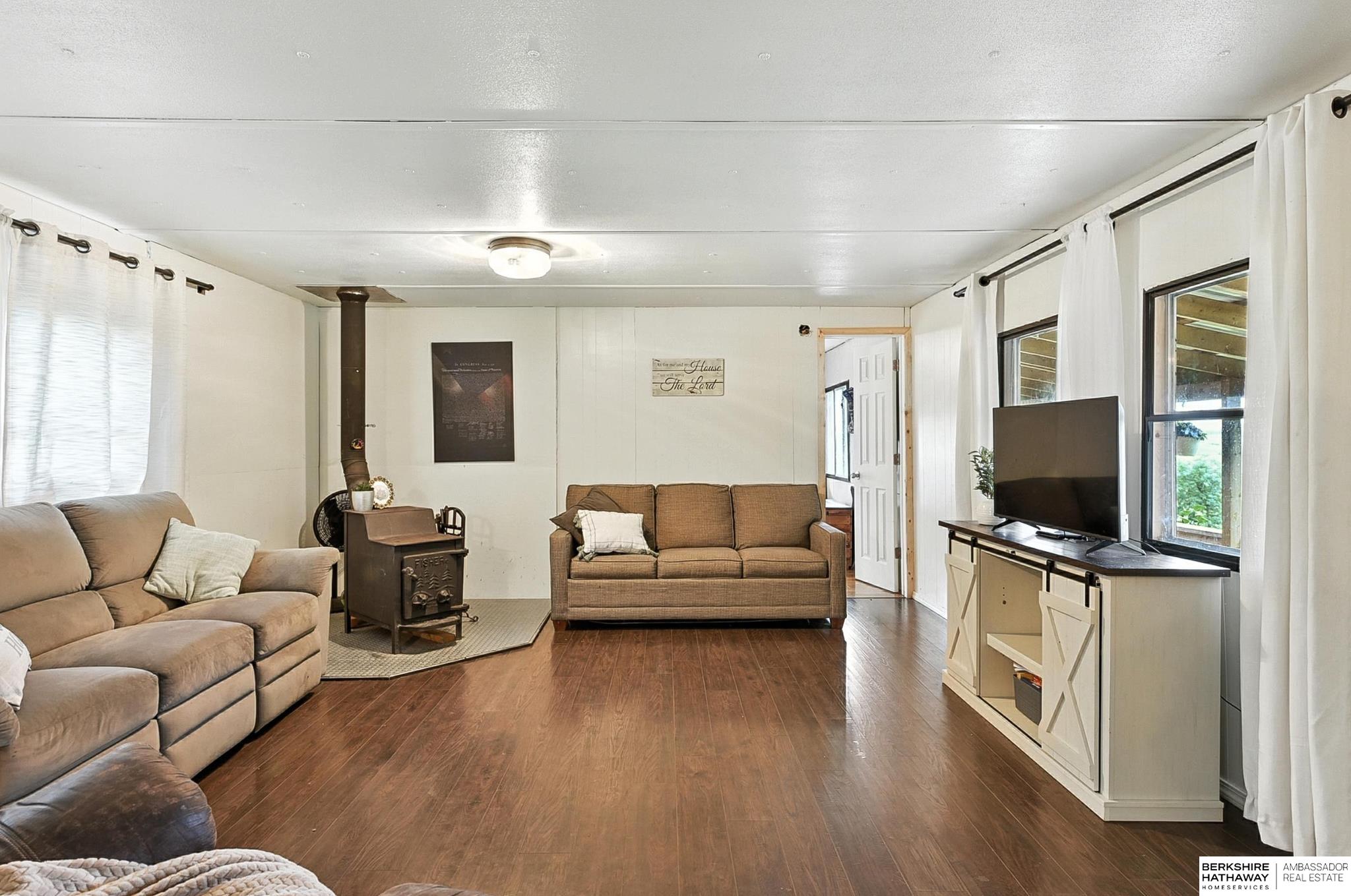 Decatur, Nebraska 68020, United States, 3 Bedrooms Bedrooms, ,2 BathroomsBathrooms,Residential,Active,171936