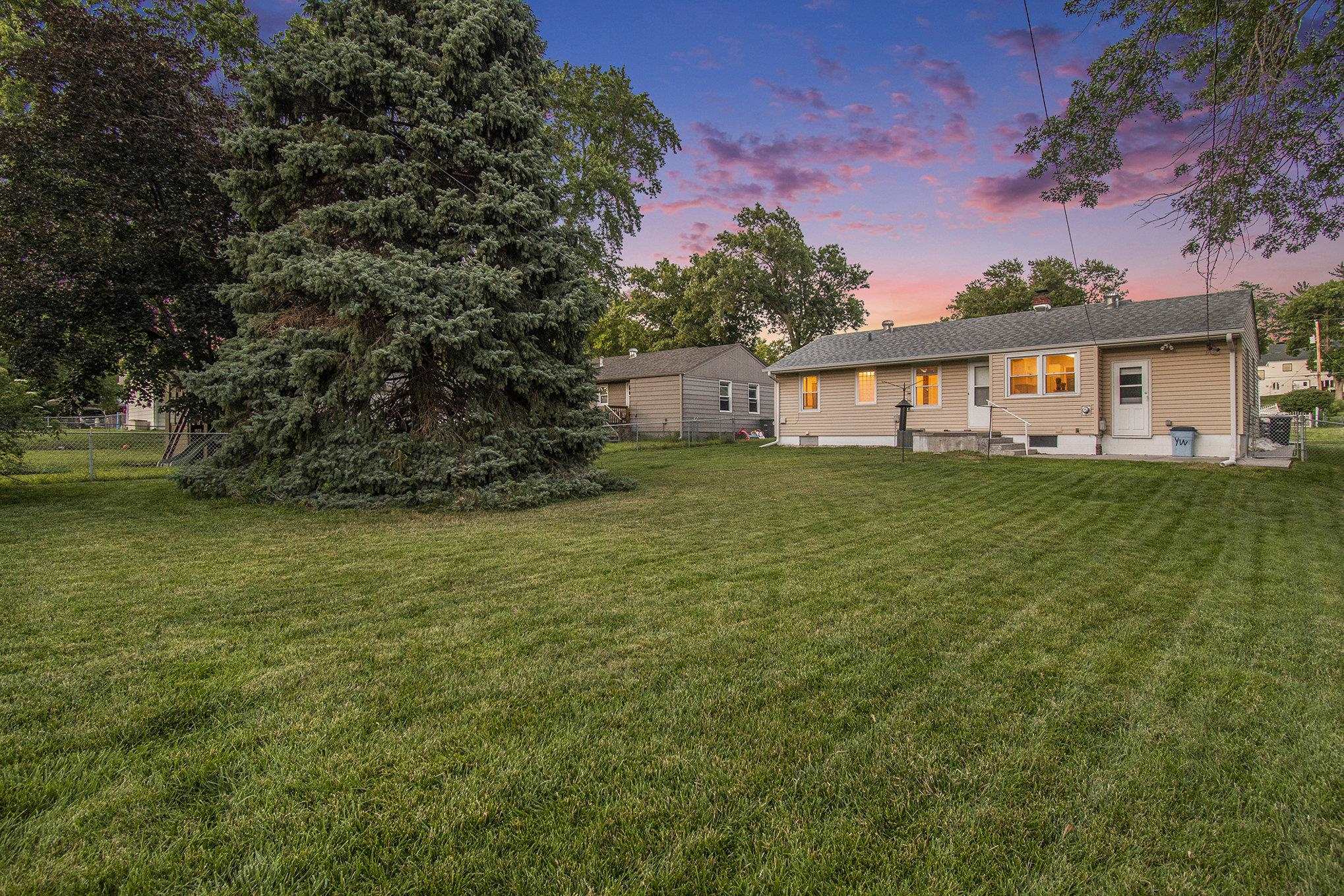 Omaha, Nebraska 68114, United States, 2 Bedrooms Bedrooms, ,2 BathroomsBathrooms,Residential,Active,164868