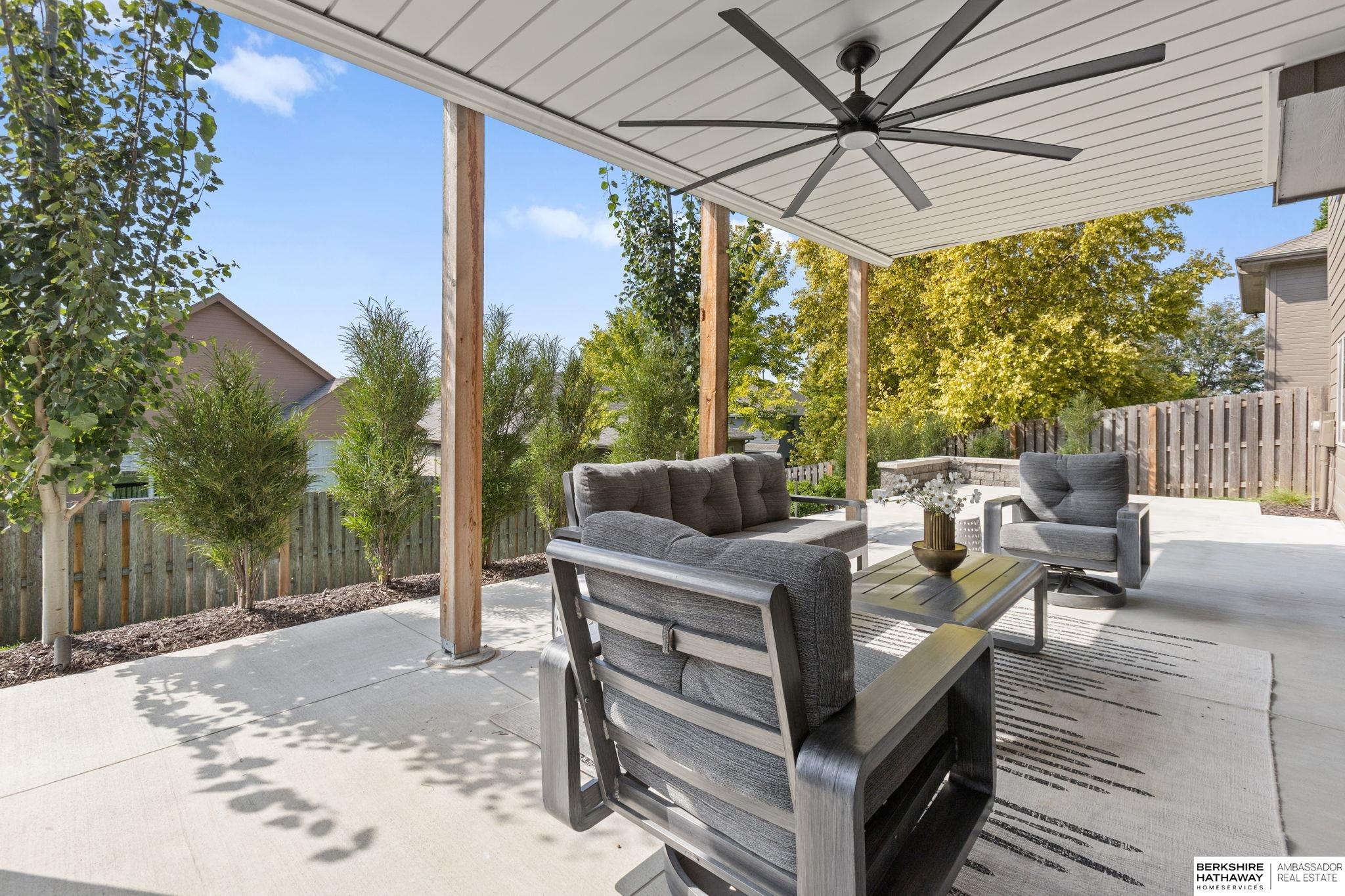 Omaha, Nebraska 68022, United States, 4 Bedrooms Bedrooms, ,3 BathroomsBathrooms,Residential,Active,214008