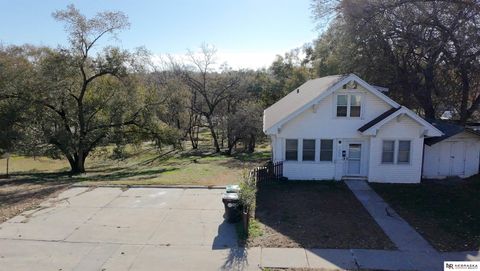 Photo of 1805 M Street, Omaha, NE 68107 (MLS # 22533112)