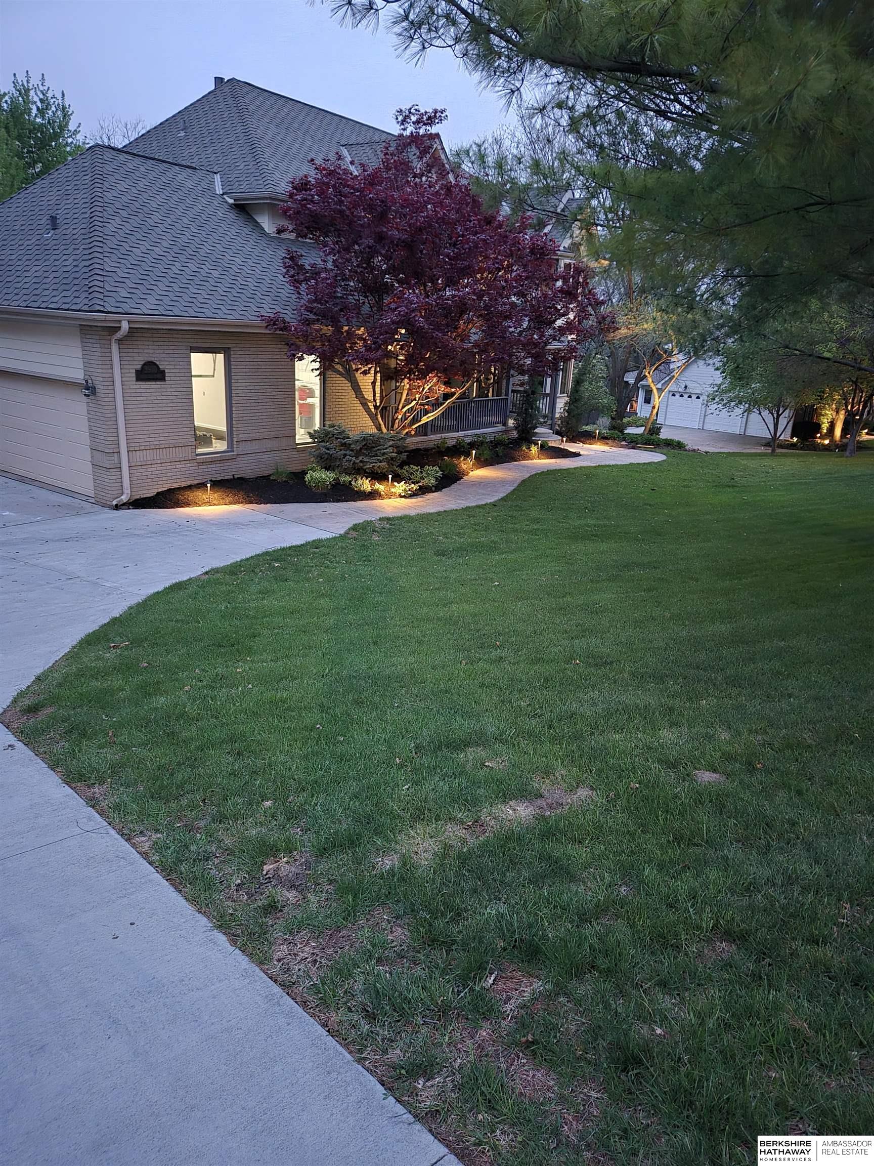 Omaha, Nebraska 68022, United States, 5 Bedrooms Bedrooms, ,4 BathroomsBathrooms,Residential,Active,143450