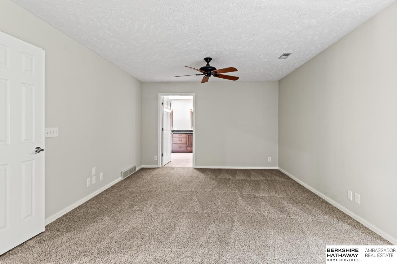 Omaha, Nebraska 68022, United States, 5 Bedrooms Bedrooms, ,4 BathroomsBathrooms,Residential,Active,143450