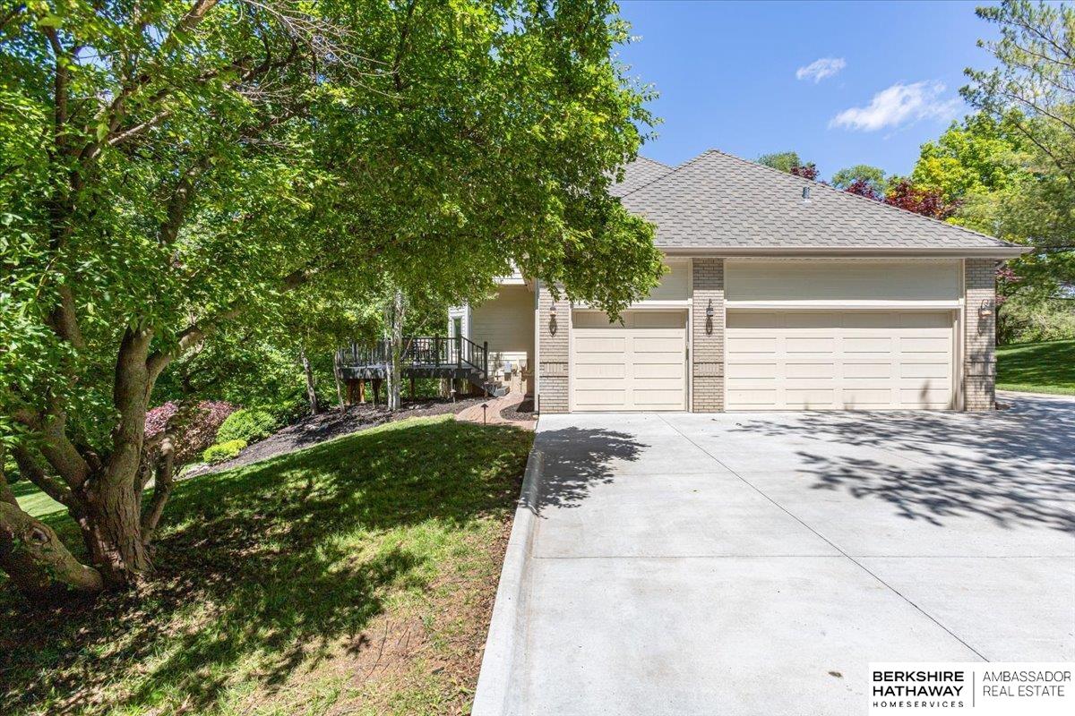 Omaha, Nebraska 68022, United States, 5 Bedrooms Bedrooms, ,4 BathroomsBathrooms,Residential,Active,143450