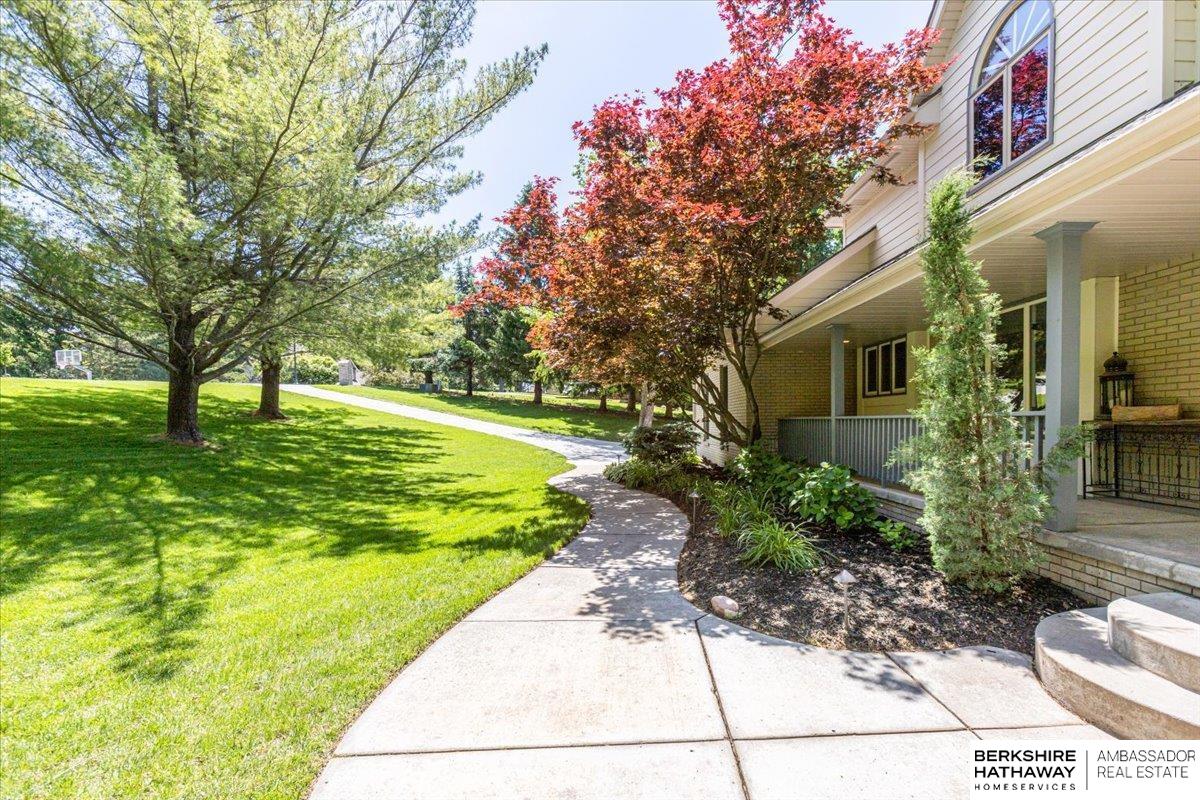 Omaha, Nebraska 68022, United States, 5 Bedrooms Bedrooms, ,4 BathroomsBathrooms,Residential,Active,143450