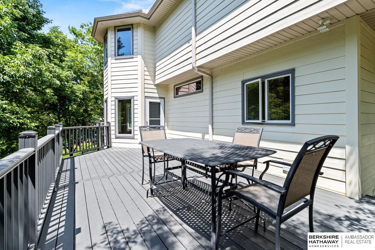 Omaha, Nebraska 68022, United States, 5 Bedrooms Bedrooms, ,4 BathroomsBathrooms,Residential,Active,143450