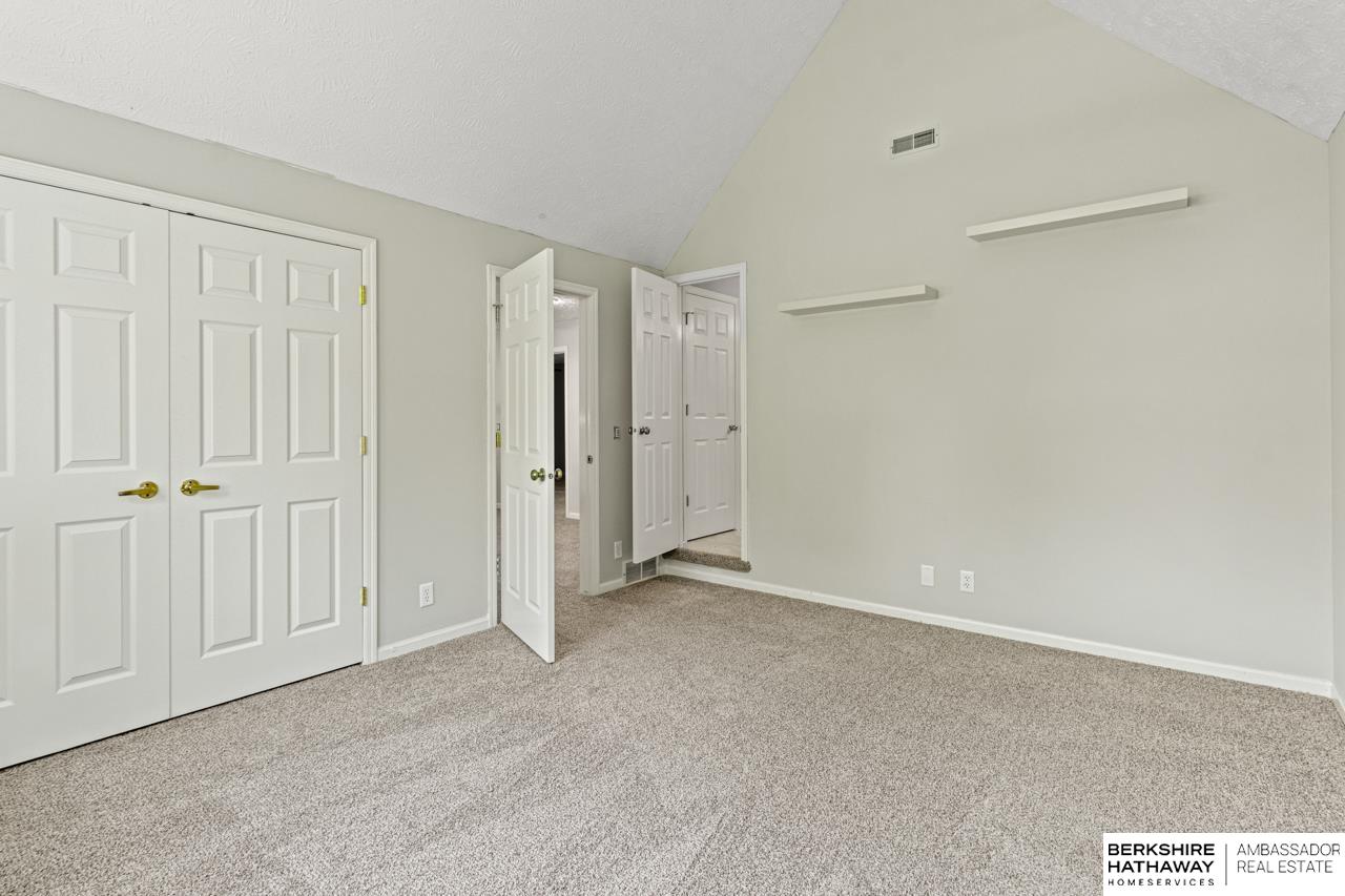 Omaha, Nebraska 68022, United States, 5 Bedrooms Bedrooms, ,4 BathroomsBathrooms,Residential,Active,143450