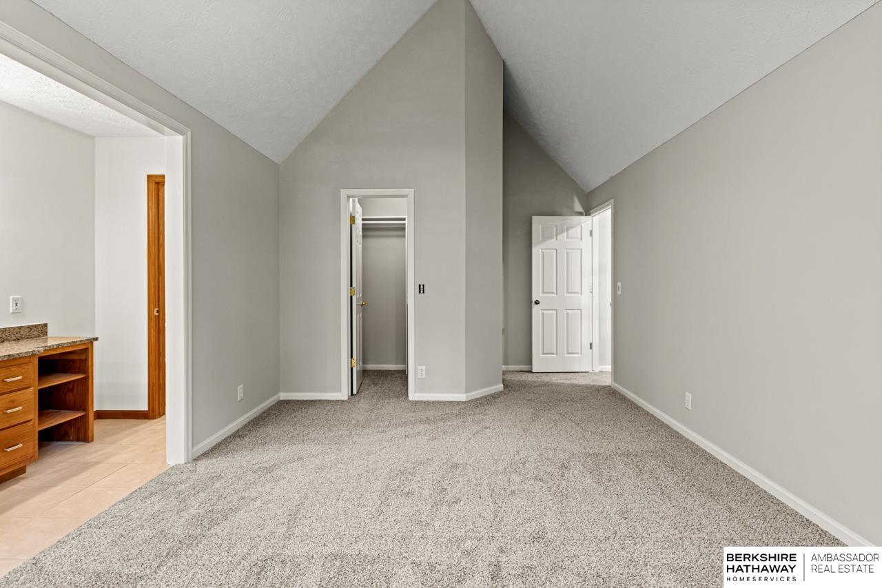 Omaha, Nebraska 68022, United States, 5 Bedrooms Bedrooms, ,4 BathroomsBathrooms,Residential,Active,143450