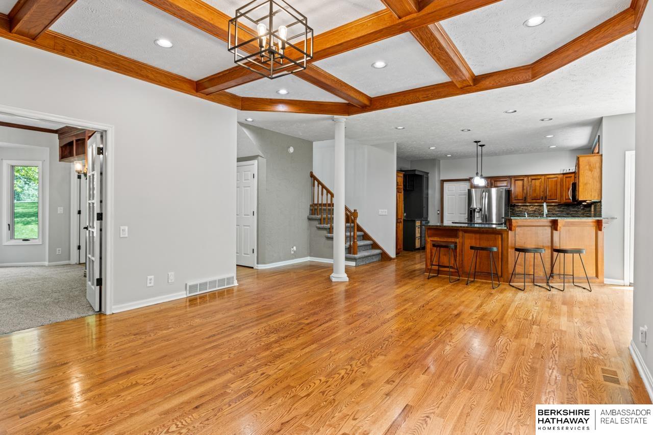 Omaha, Nebraska 68022, United States, 5 Bedrooms Bedrooms, ,4 BathroomsBathrooms,Residential,Active,143450