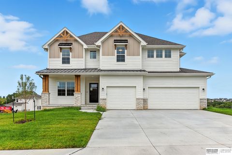 Photo of 10508 S 117th Street, Papillion, NE 68046 (MLS # 22521563)