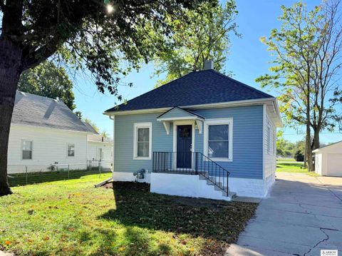 Photo of 6521 Logan Avenue, Lincoln, NE 68507 (MLS # 22532635)