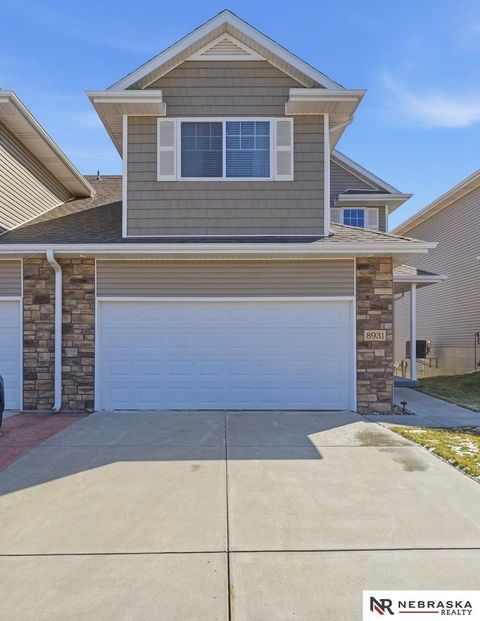 Photo of 8931 Fremont Street, Lincoln, NE 68507 (MLS # 22606984)