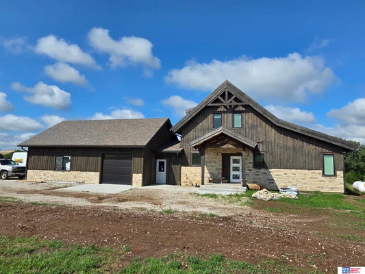 1385 LAKEVIEW LN, BEATRICE, NE 68310 - Image 882c087f074cfc8e10cb428f253fe964/2209064633