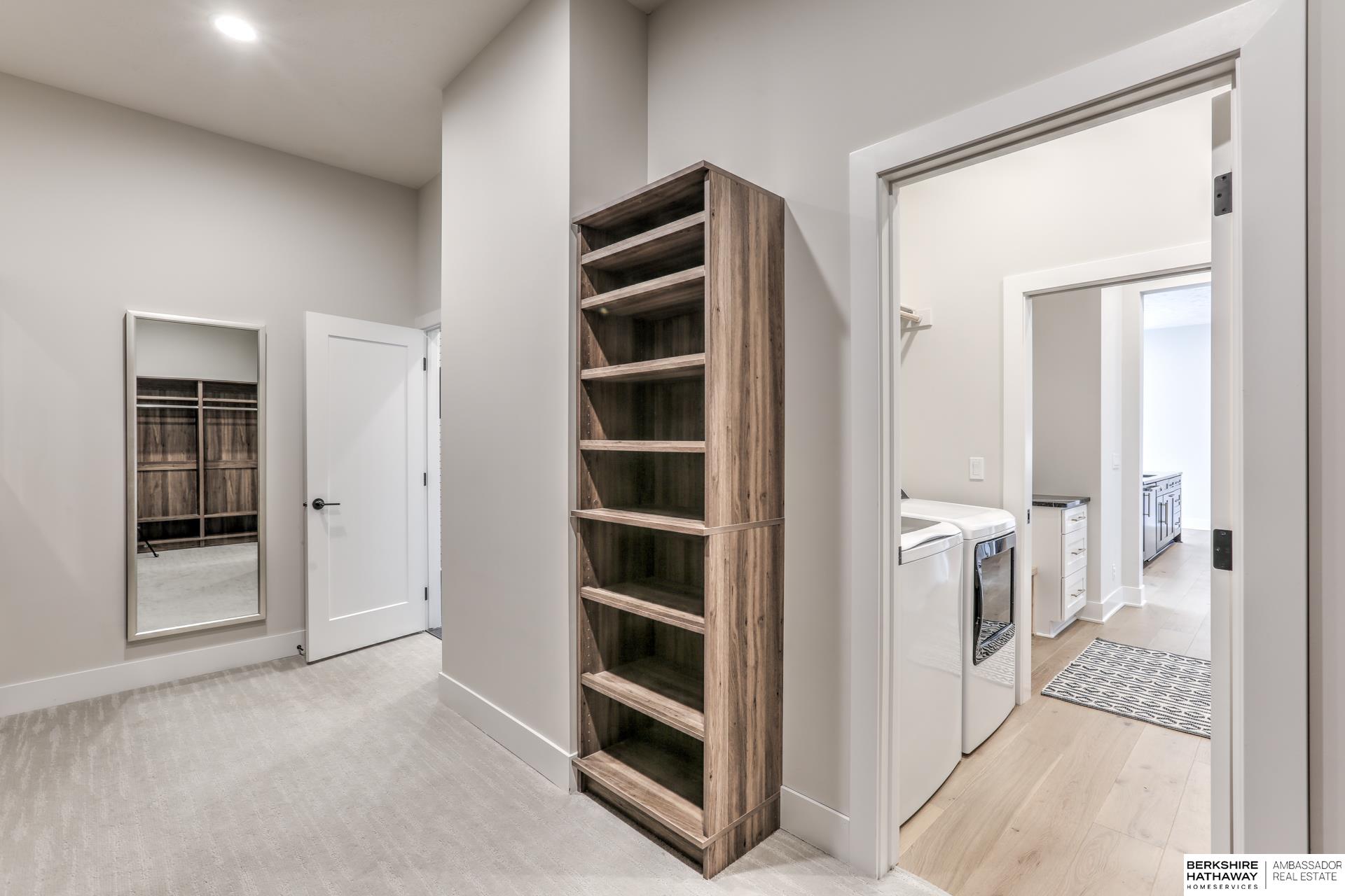 Valley, Nebraska 68064, United States, 3 Bedrooms Bedrooms, ,2 BathroomsBathrooms,Residential,Active,246555