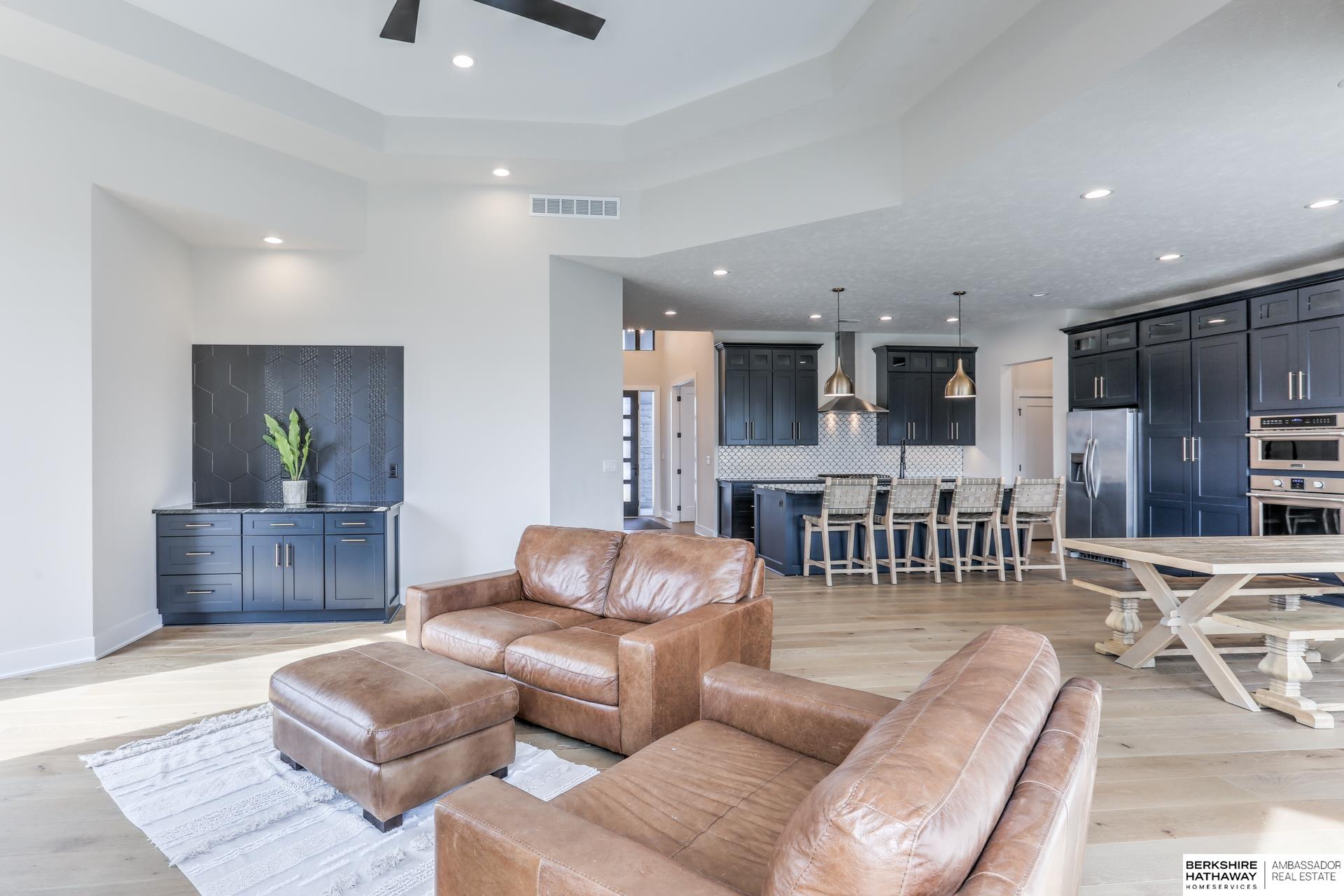 Valley, Nebraska 68064, United States, 3 Bedrooms Bedrooms, ,2 BathroomsBathrooms,Residential,Active,246555