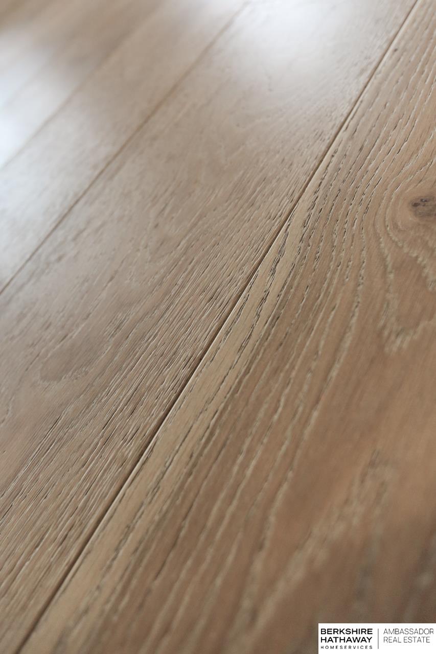 Valley, Nebraska 68064, United States, 3 Bedrooms Bedrooms, ,2 BathroomsBathrooms,Residential,Active,246555