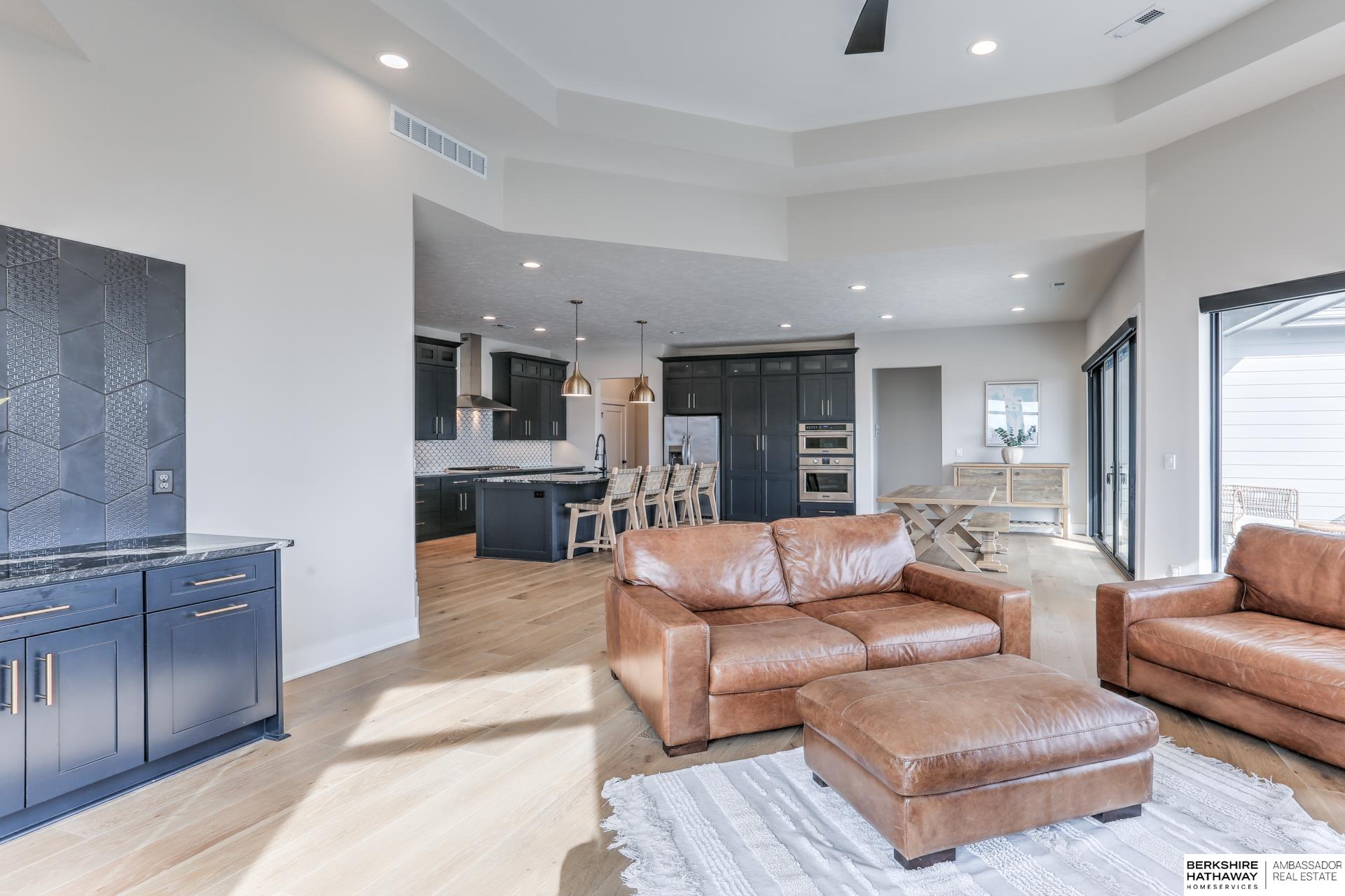 Valley, Nebraska 68064, United States, 3 Bedrooms Bedrooms, ,2 BathroomsBathrooms,Residential,Active,246555