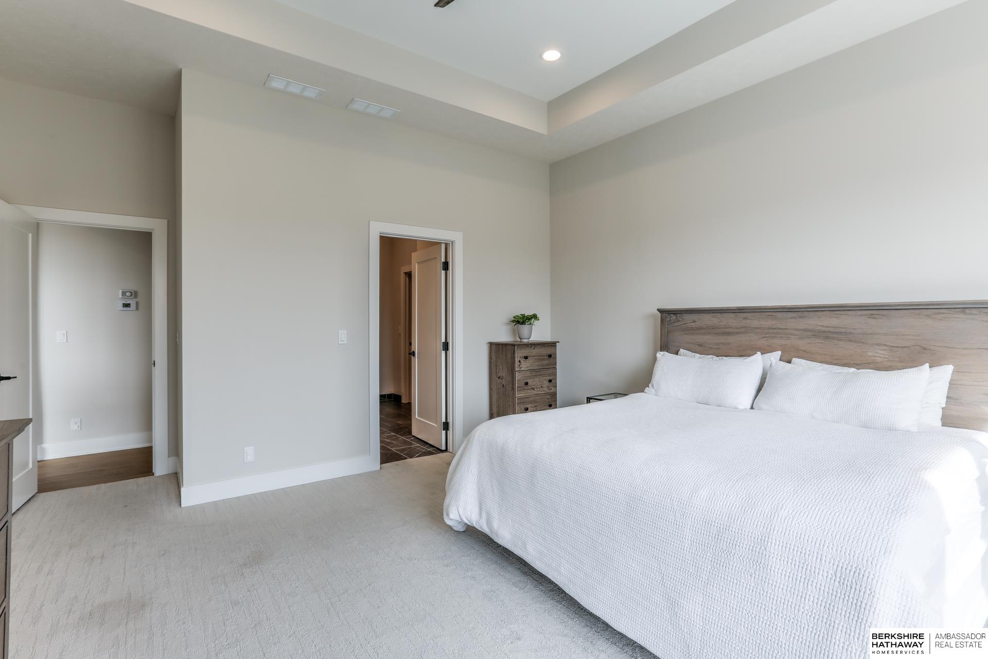 Valley, Nebraska 68064, United States, 3 Bedrooms Bedrooms, ,2 BathroomsBathrooms,Residential,Active,246555