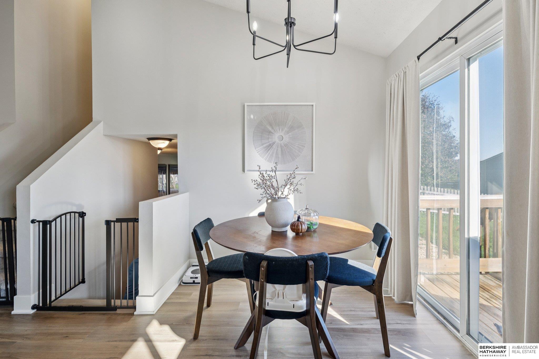 Omaha, Nebraska 68116, United States, 3 Bedrooms Bedrooms, ,2 BathroomsBathrooms,Residential,Active,230463