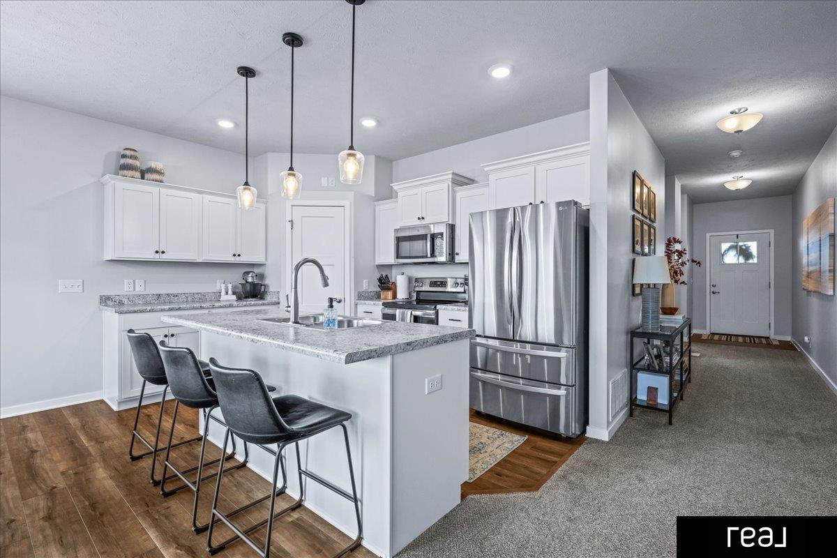 Elkhorn, Nebraska 68022, United States, 3 Bedrooms Bedrooms, ,2 BathroomsBathrooms,Residential,Pending,120560