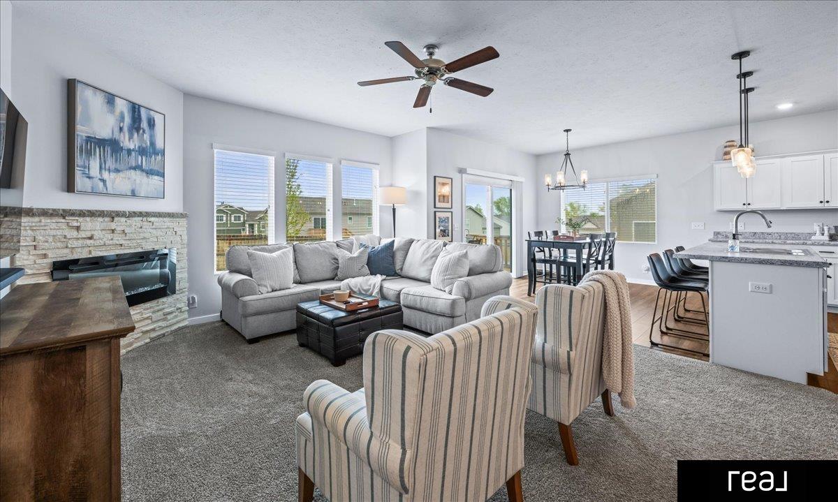 Elkhorn, Nebraska 68022, United States, 3 Bedrooms Bedrooms, ,2 BathroomsBathrooms,Residential,Pending,120560