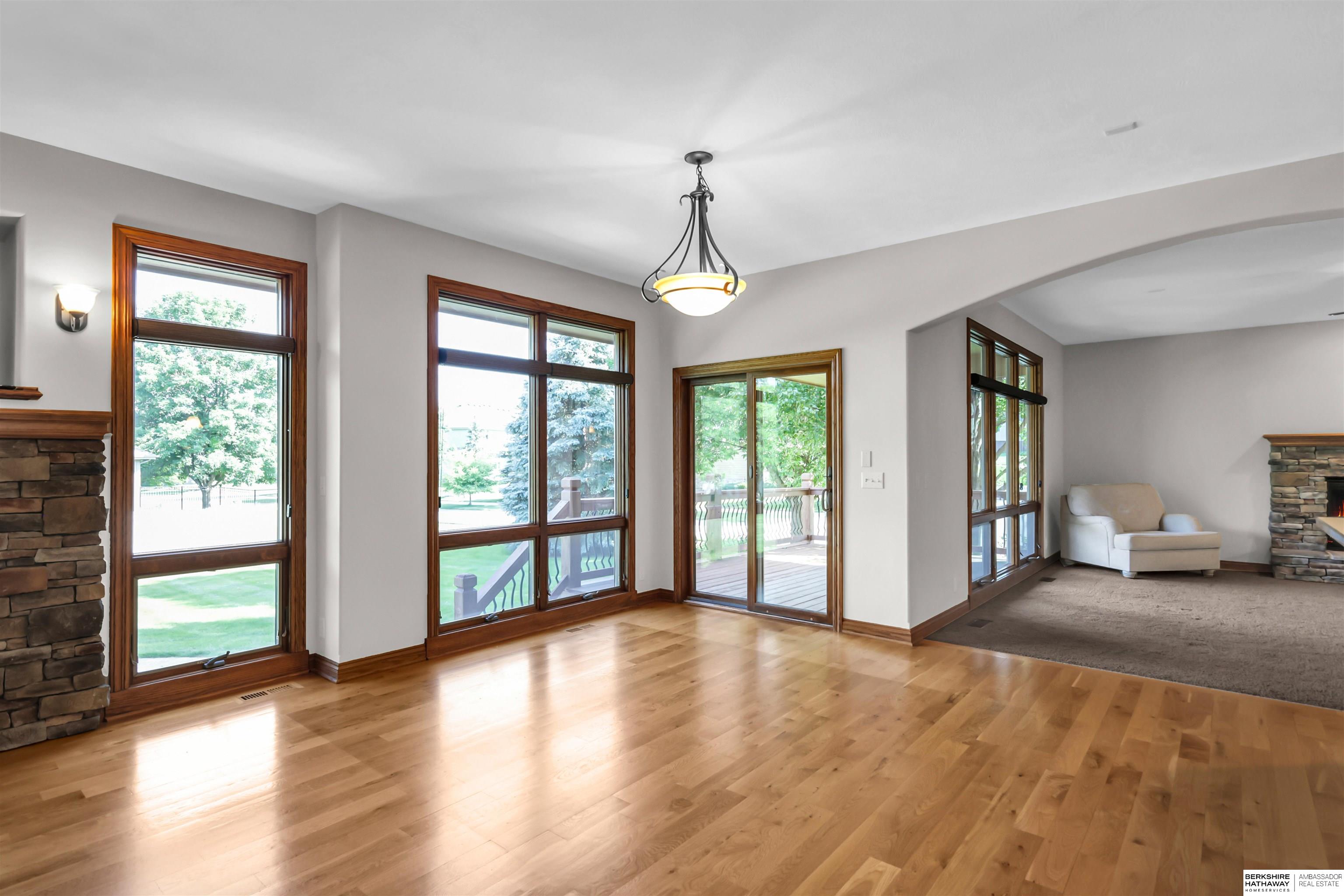 La Vista, Nebraska 68128, United States, 5 Bedrooms Bedrooms, ,4 BathroomsBathrooms,Residential,Active,152288