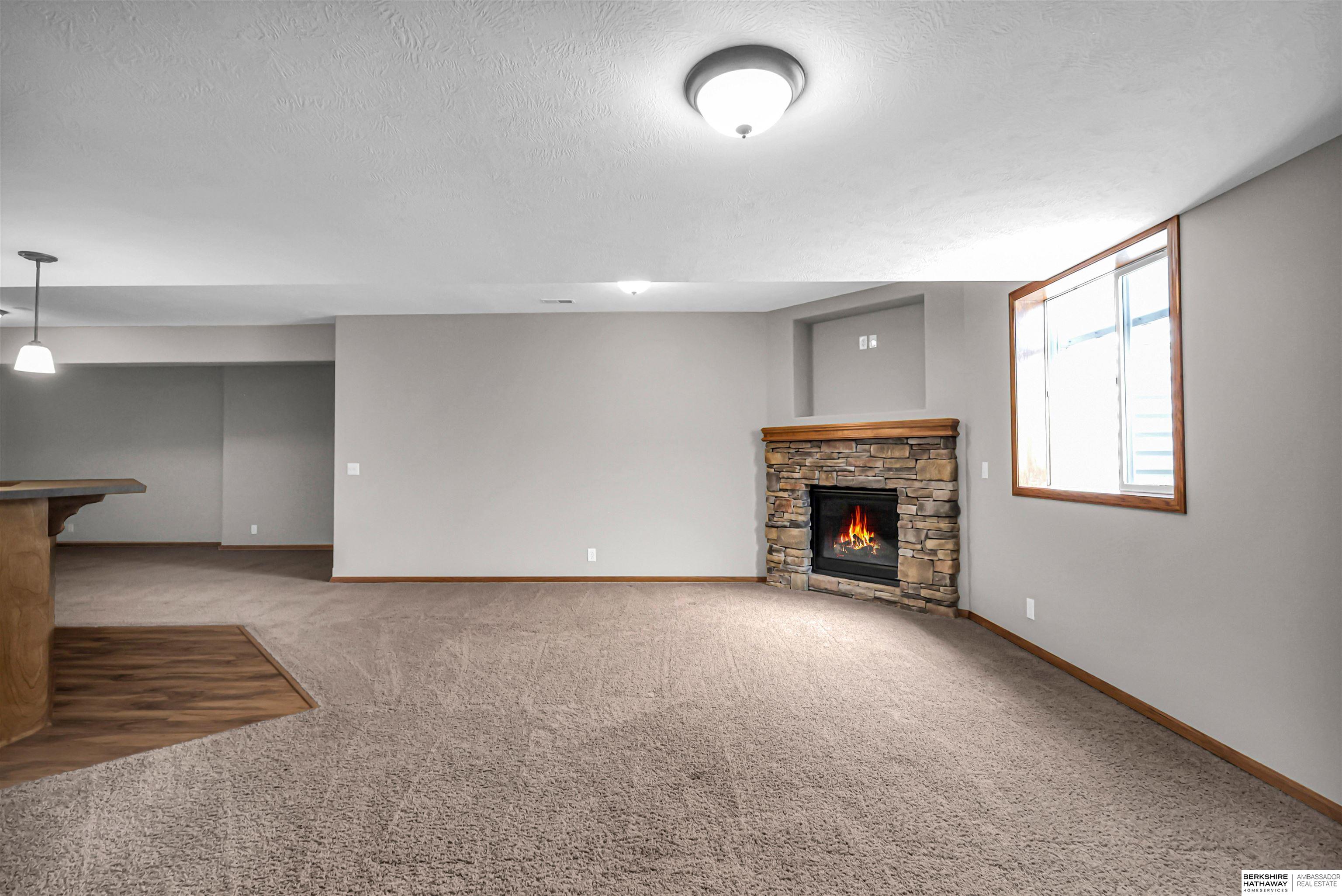 La Vista, Nebraska 68128, United States, 5 Bedrooms Bedrooms, ,4 BathroomsBathrooms,Residential,Active,152288