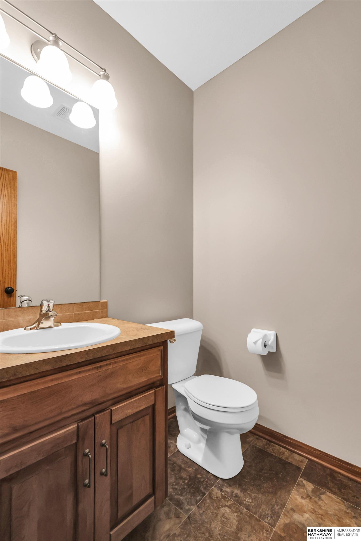 La Vista, Nebraska 68128, United States, 5 Bedrooms Bedrooms, ,4 BathroomsBathrooms,Residential,Active,152288