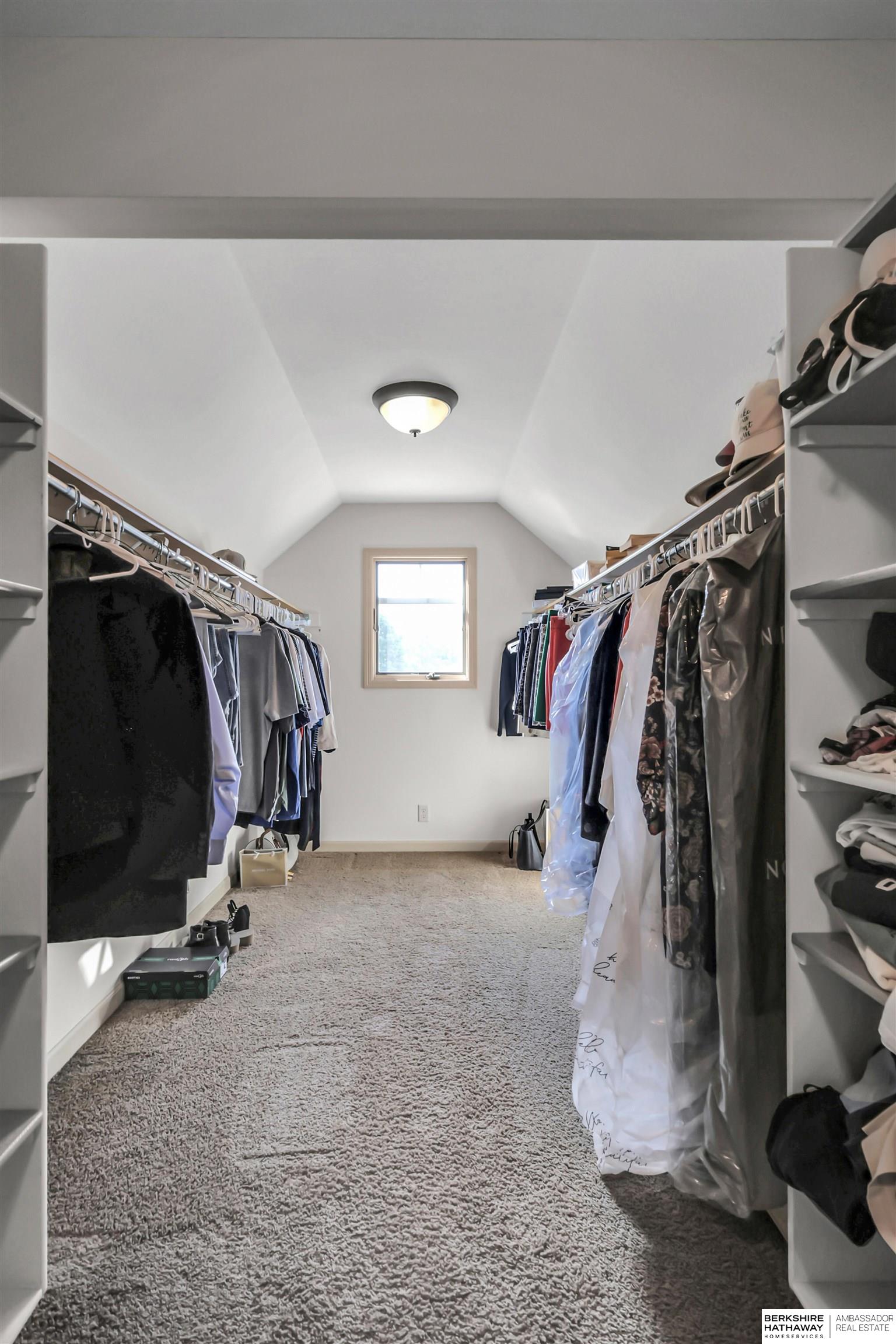 La Vista, Nebraska 68128, United States, 5 Bedrooms Bedrooms, ,4 BathroomsBathrooms,Residential,Active,152288