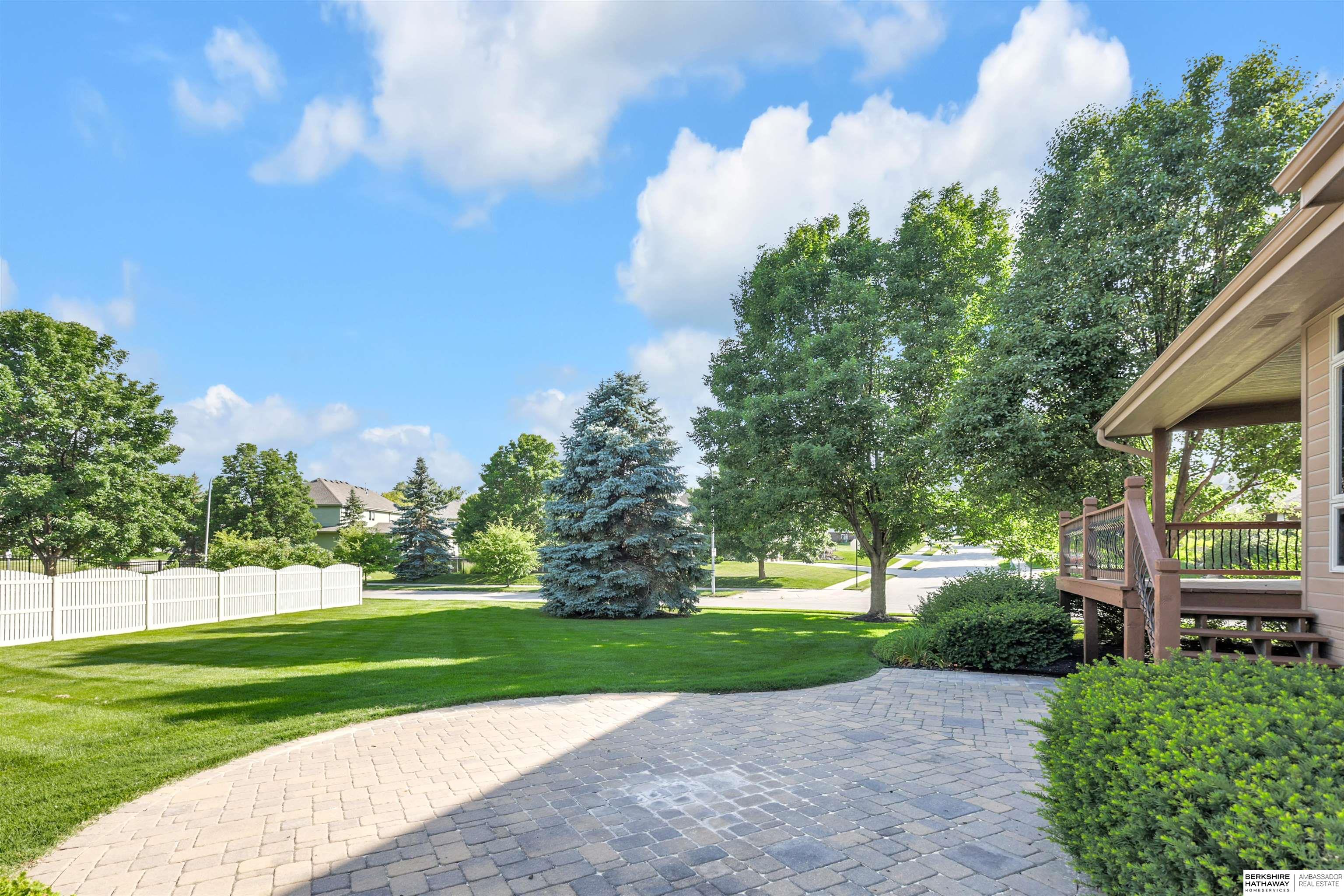 La Vista, Nebraska 68128, United States, 5 Bedrooms Bedrooms, ,4 BathroomsBathrooms,Residential,Active,152288