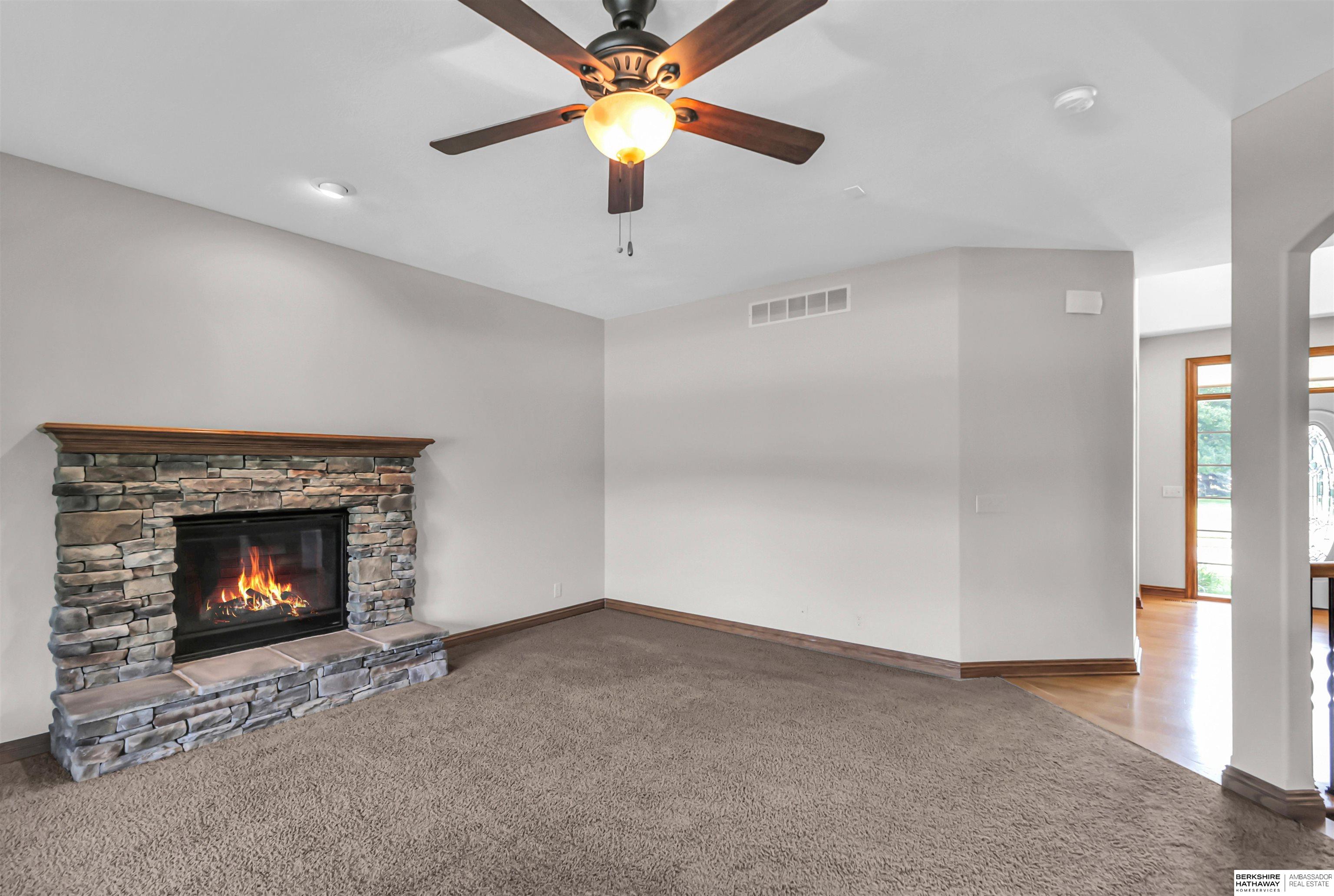 La Vista, Nebraska 68128, United States, 5 Bedrooms Bedrooms, ,4 BathroomsBathrooms,Residential,Active,152288