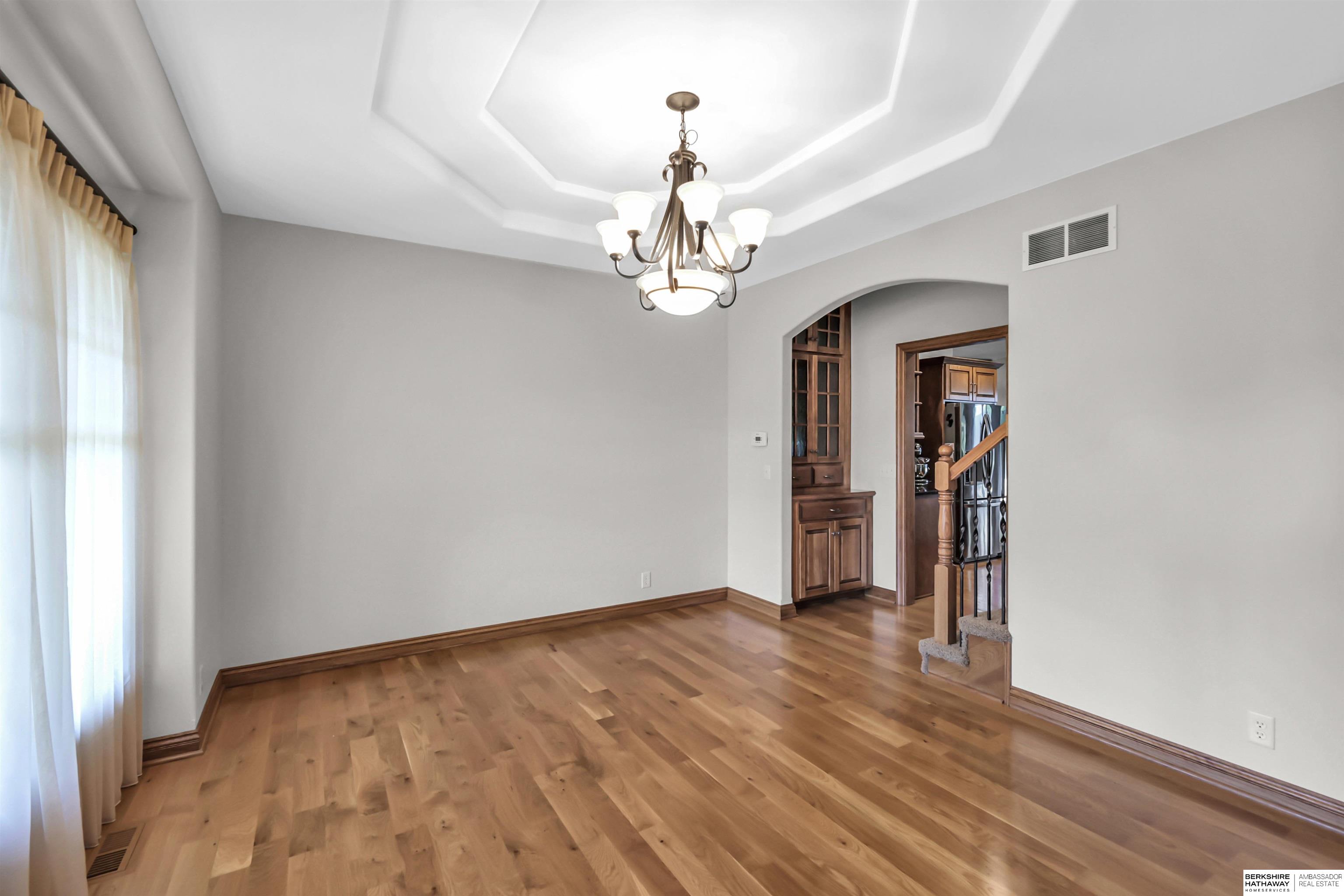 La Vista, Nebraska 68128, United States, 5 Bedrooms Bedrooms, ,4 BathroomsBathrooms,Residential,Active,152288