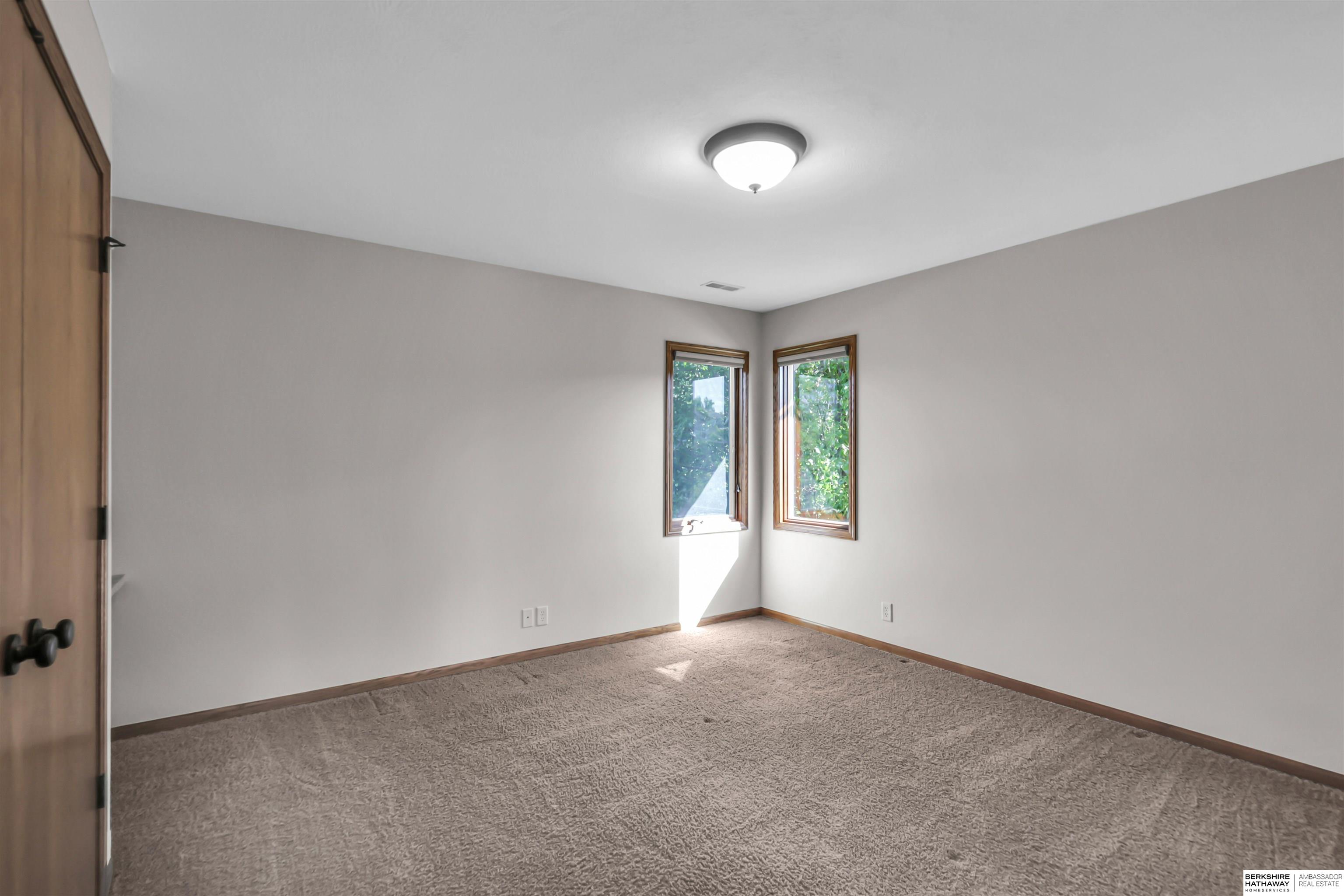 La Vista, Nebraska 68128, United States, 5 Bedrooms Bedrooms, ,4 BathroomsBathrooms,Residential,Active,152288