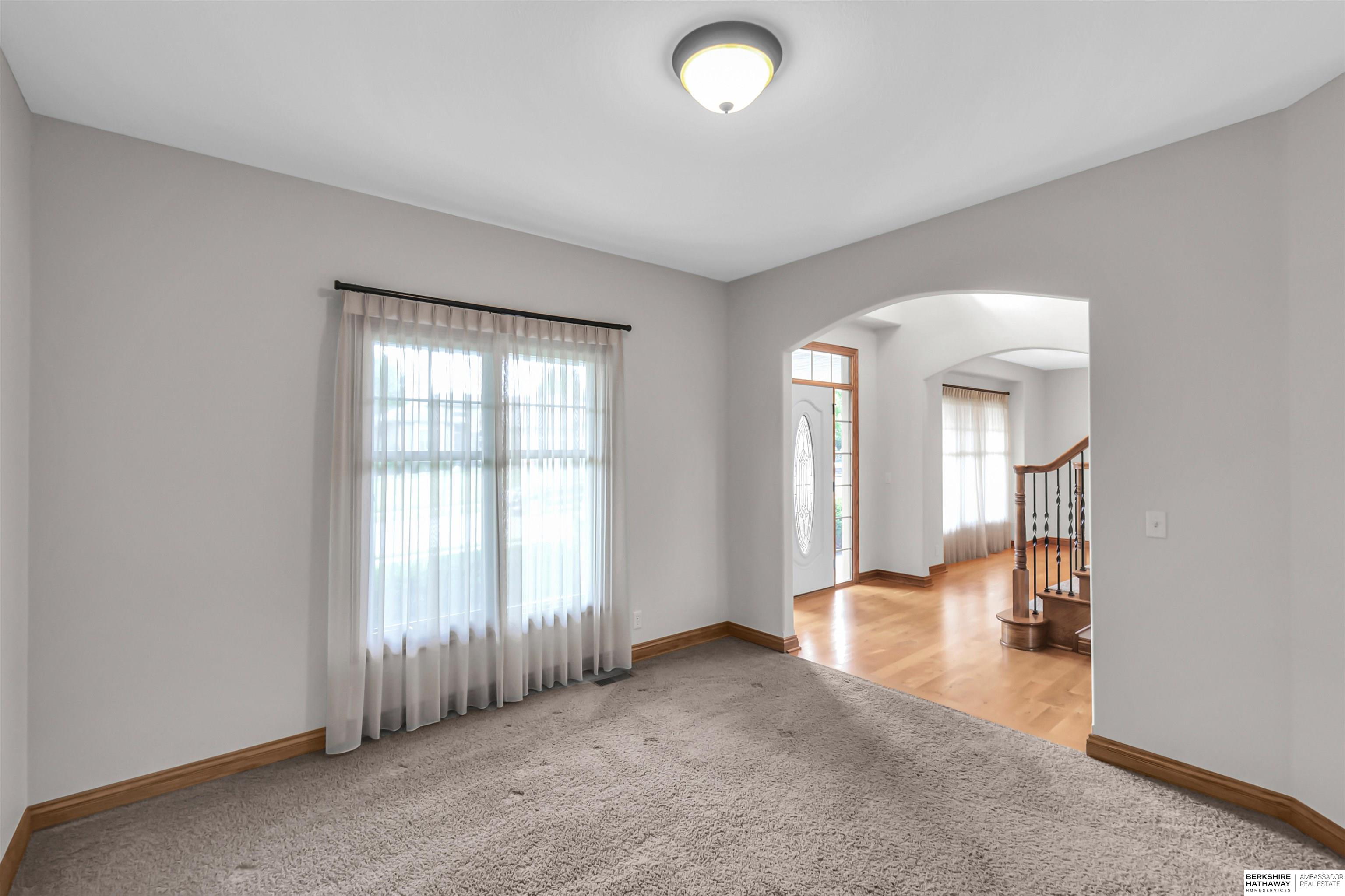 La Vista, Nebraska 68128, United States, 5 Bedrooms Bedrooms, ,4 BathroomsBathrooms,Residential,Active,152288