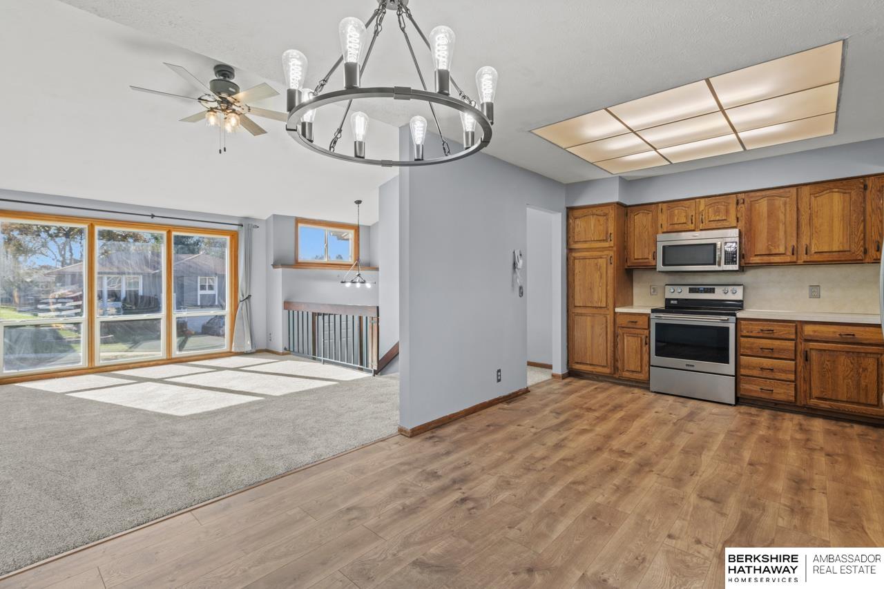 Omaha, Nebraska 68138, United States, 3 Bedrooms Bedrooms, ,2 BathroomsBathrooms,Residential,Active,243324