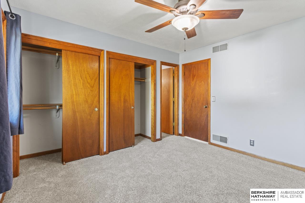 Omaha, Nebraska 68138, United States, 3 Bedrooms Bedrooms, ,2 BathroomsBathrooms,Residential,Active,243324