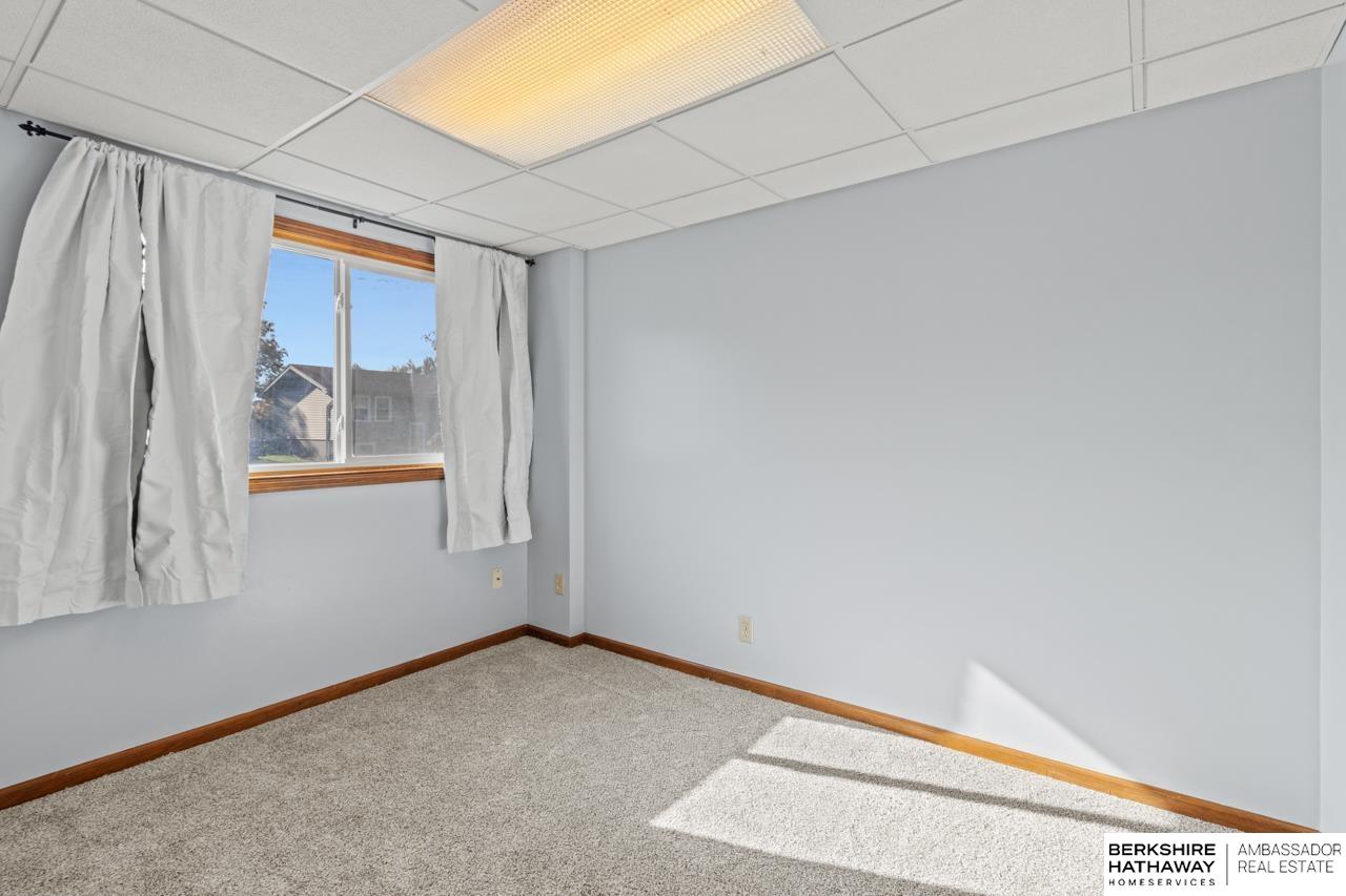 Omaha, Nebraska 68138, United States, 3 Bedrooms Bedrooms, ,2 BathroomsBathrooms,Residential,Active,243324