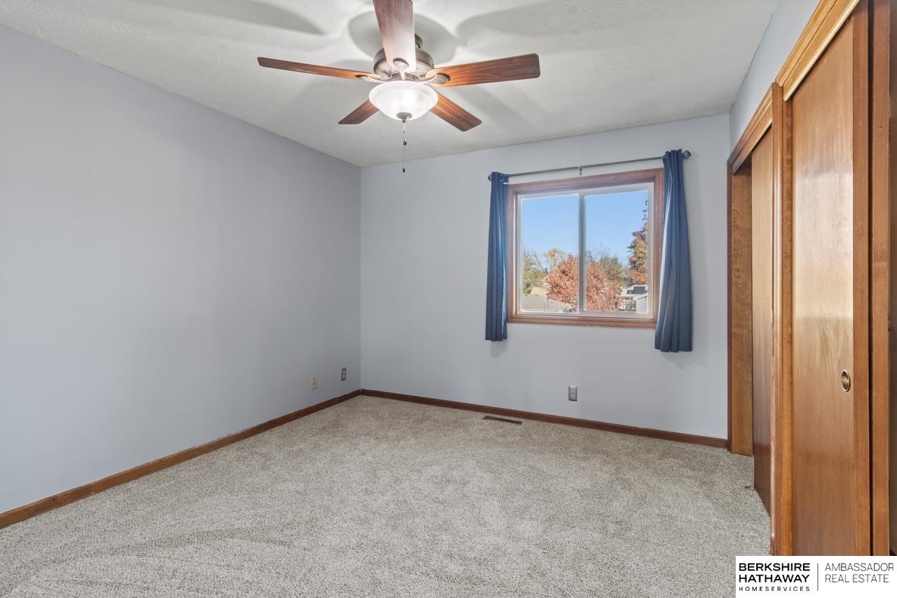 Omaha, Nebraska 68138, United States, 3 Bedrooms Bedrooms, ,2 BathroomsBathrooms,Residential,Active,243324