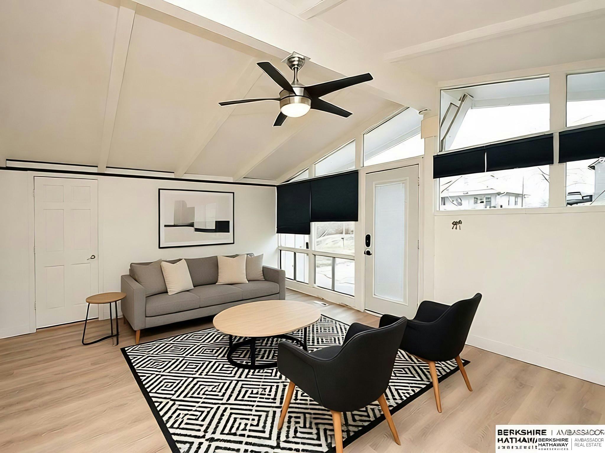 Omaha, Nebraska 68104, United States, 3 Bedrooms Bedrooms, ,2 BathroomsBathrooms,Residential,Active,253500